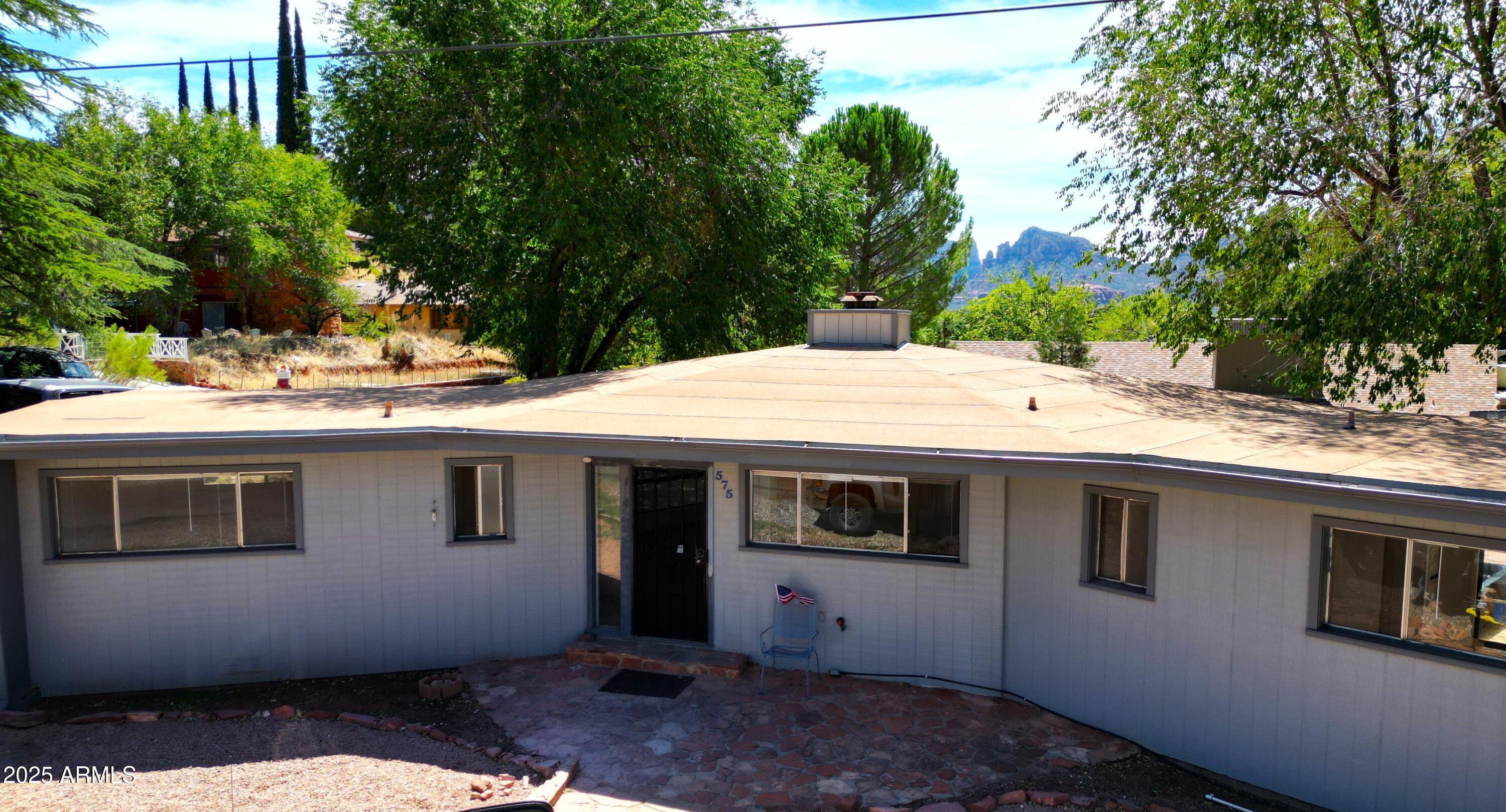 273 Hillside Avenue