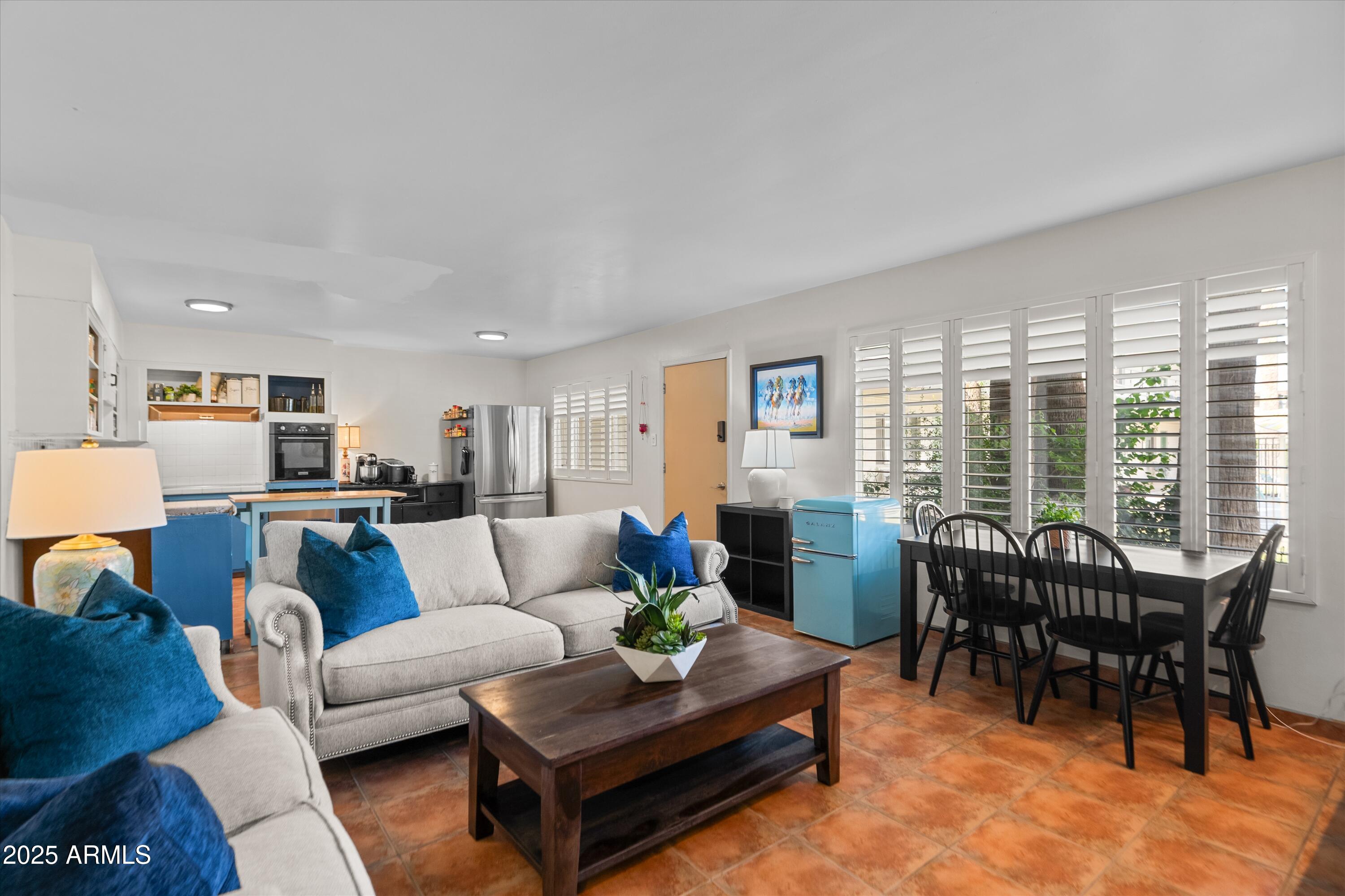 6805 E 2ND Street, 7