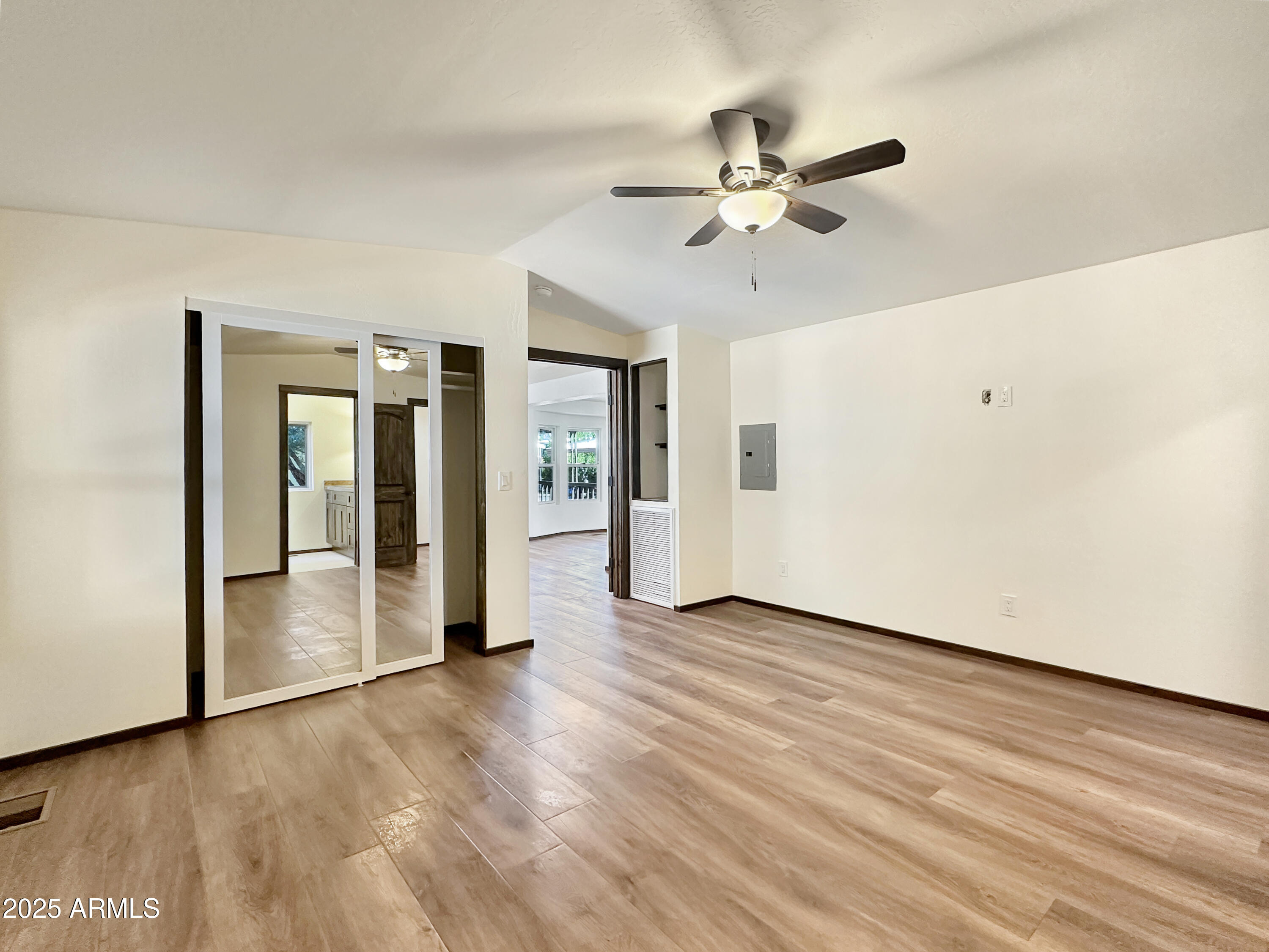 6770 W Arizona 89a, 51