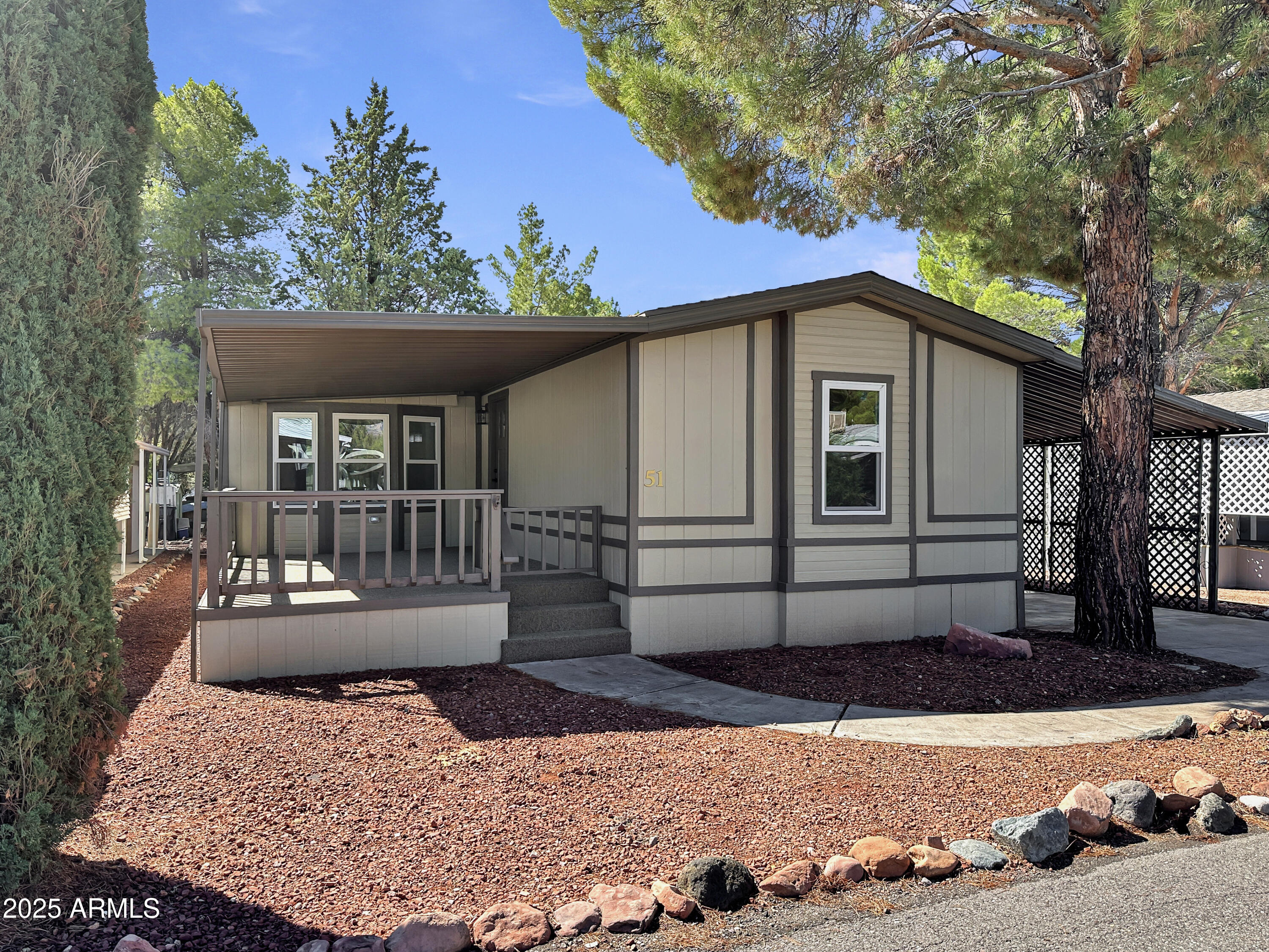 6770 W Arizona 89a, 51