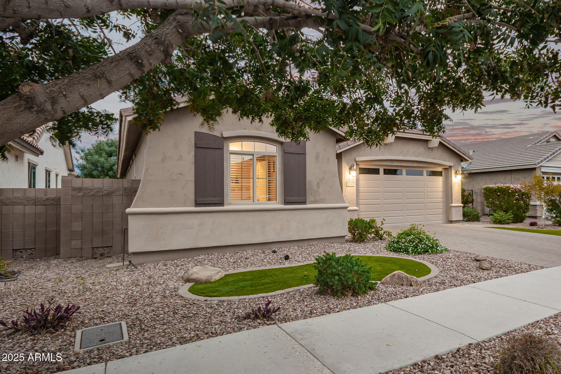 20702 E MOCKINGBIRD Drive