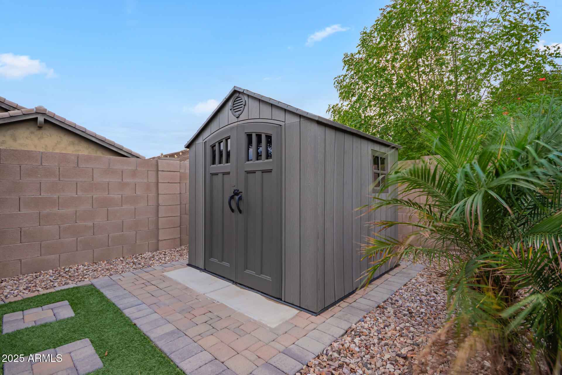 20702 E MOCKINGBIRD Drive