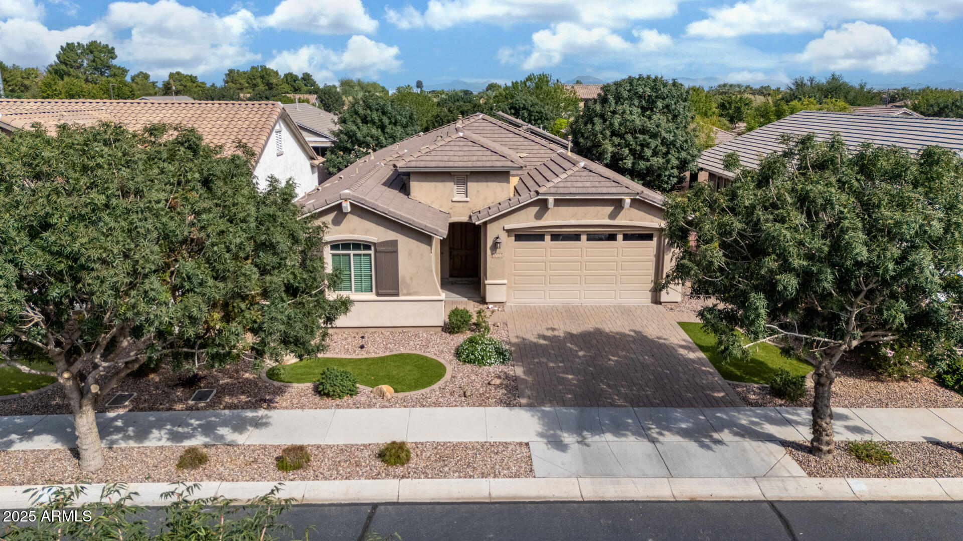 20702 E MOCKINGBIRD Drive