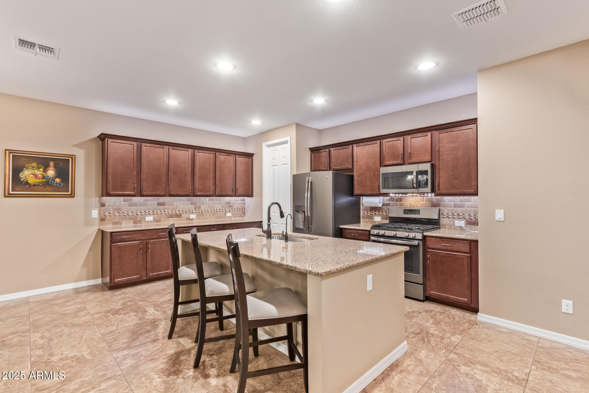 20702 E MOCKINGBIRD Drive