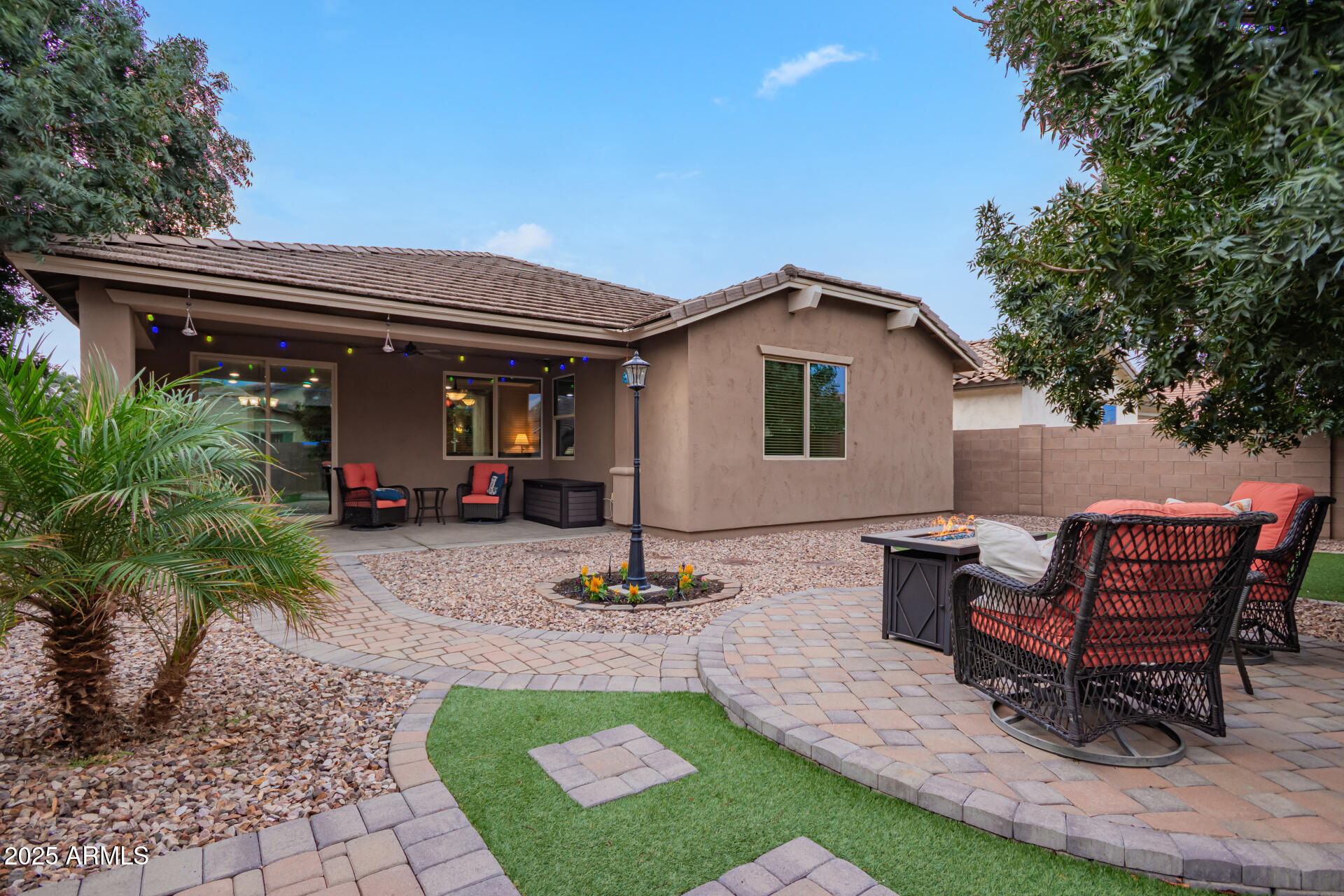 20702 E MOCKINGBIRD Drive