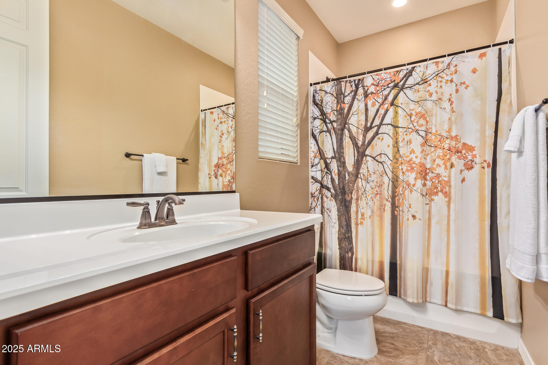 20702 E MOCKINGBIRD Drive