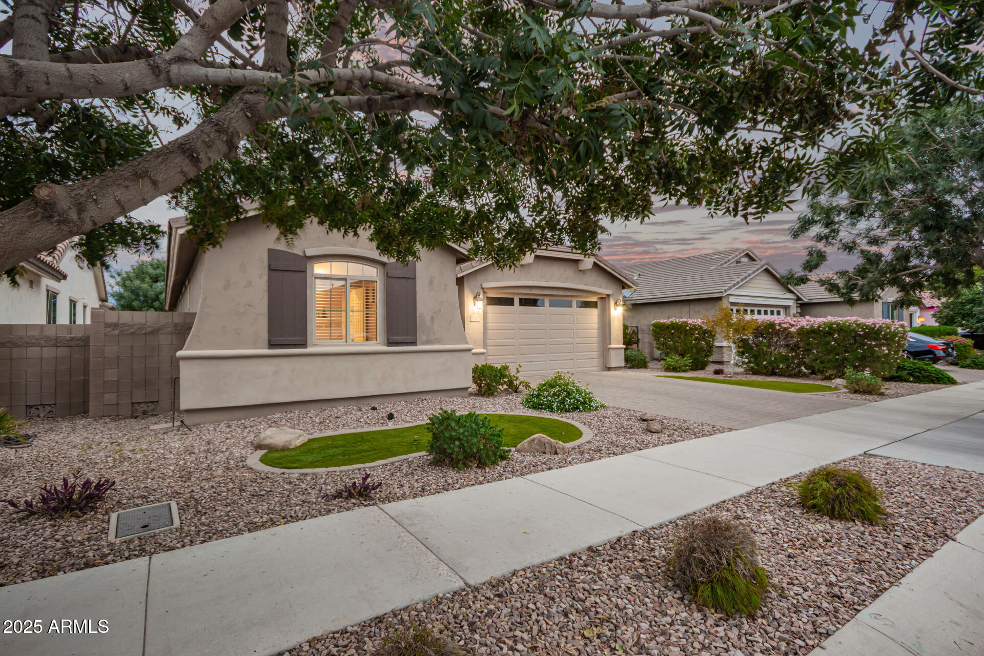 20702 E MOCKINGBIRD Drive