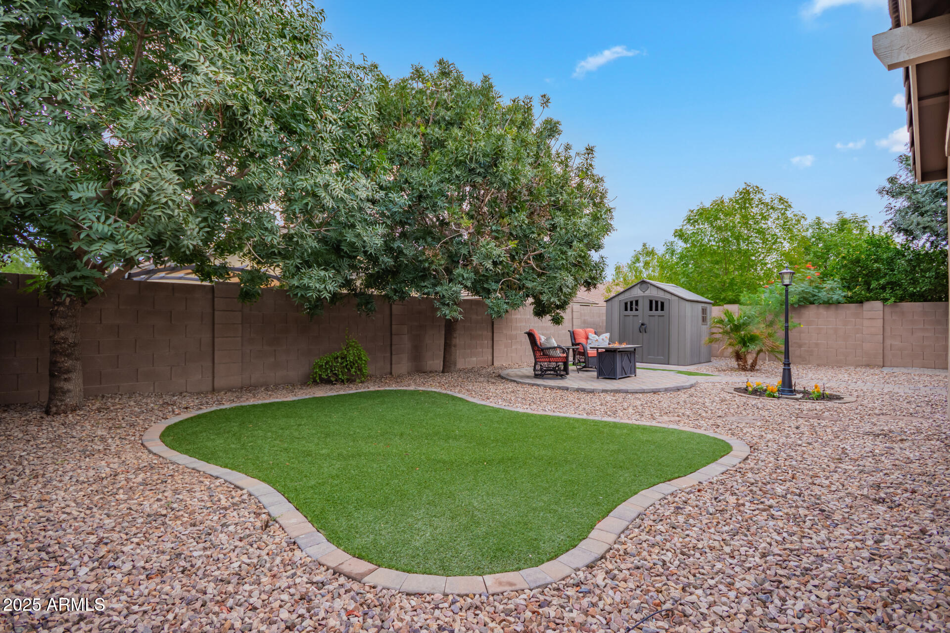 20702 E MOCKINGBIRD Drive