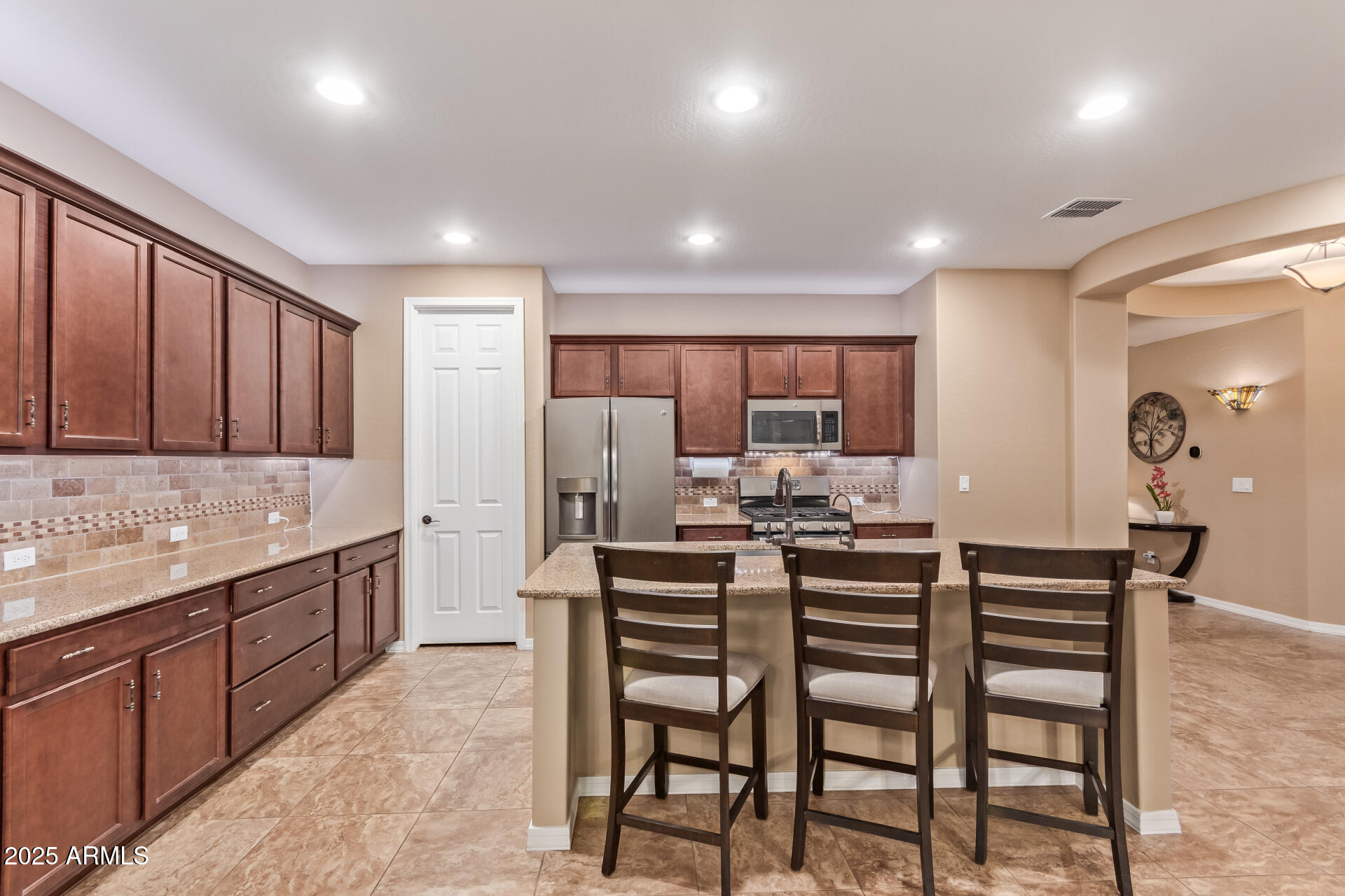 20702 E MOCKINGBIRD Drive