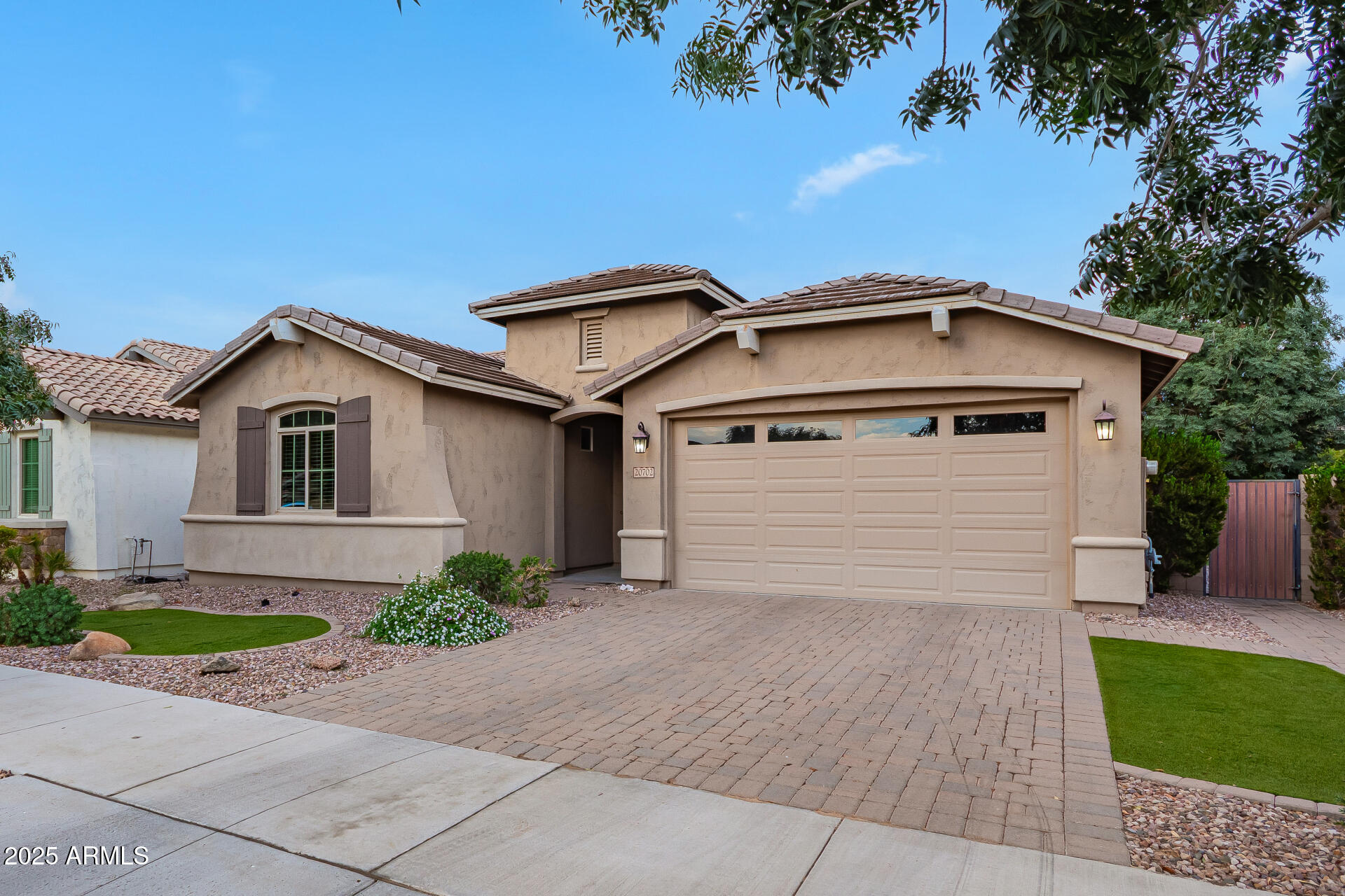 20702 E MOCKINGBIRD Drive