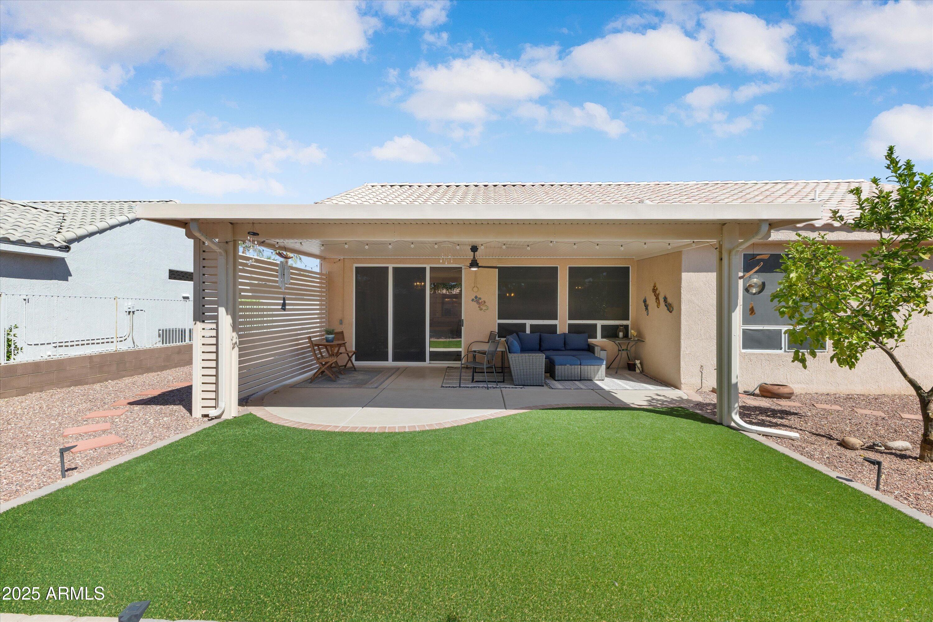 15403 W GUNSIGHT Drive