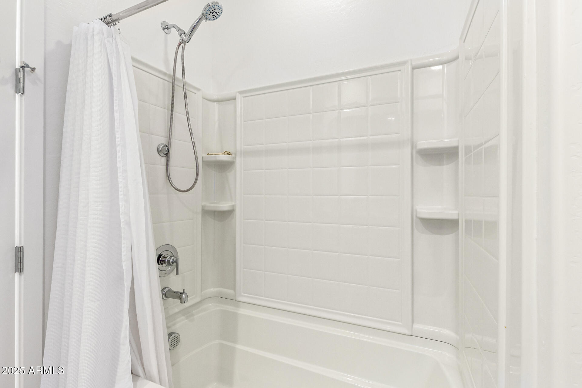 16852 W EVERGREEN Road