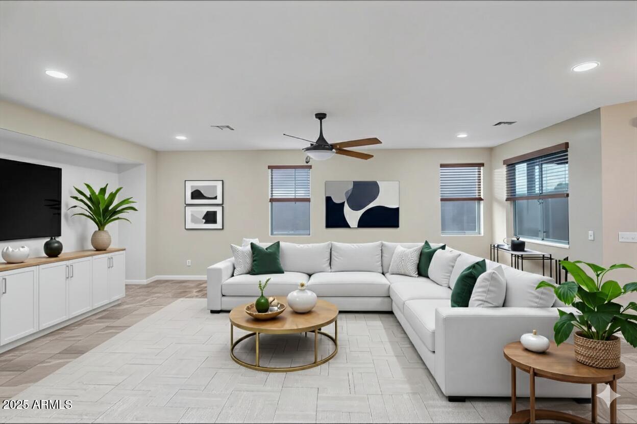 43416 N HUDSON Trail