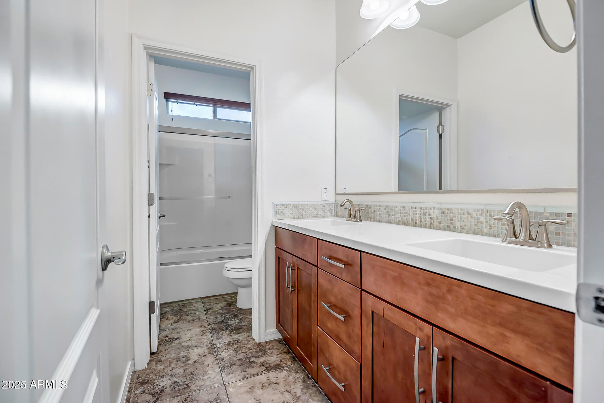 43416 N HUDSON Trail