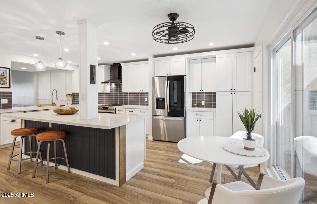 7214 N VIA DE LA SIESTA