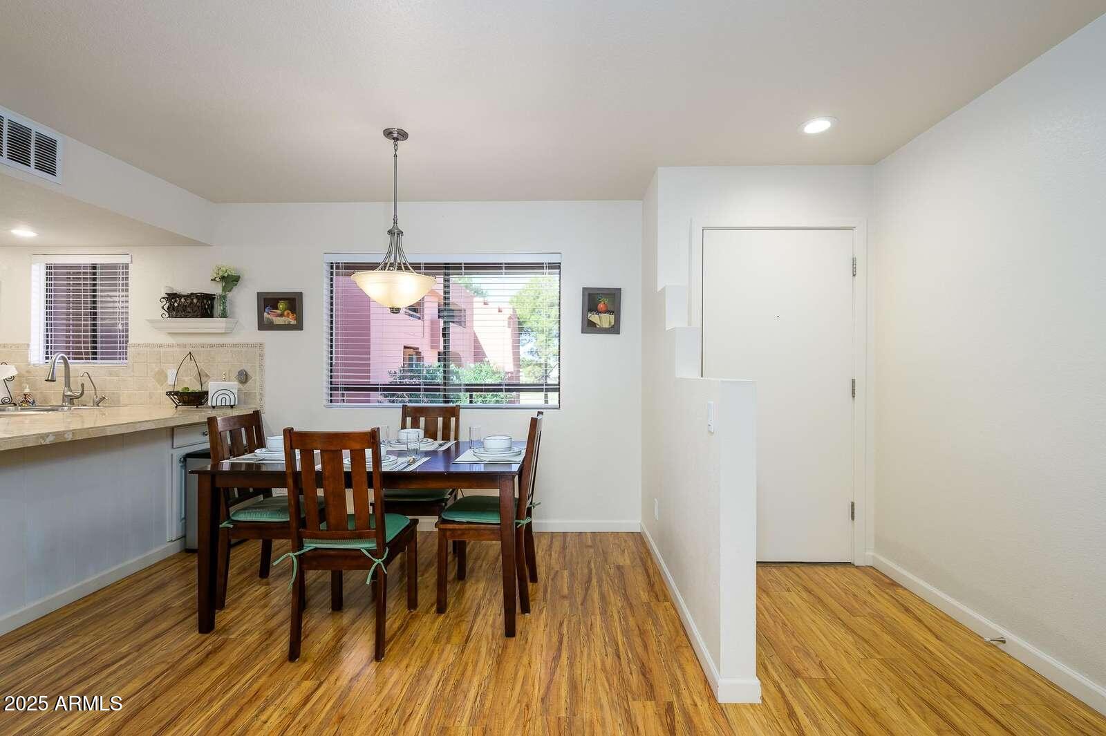 4303 E CACTUS Road S, 322, Phoenix Unit: 322