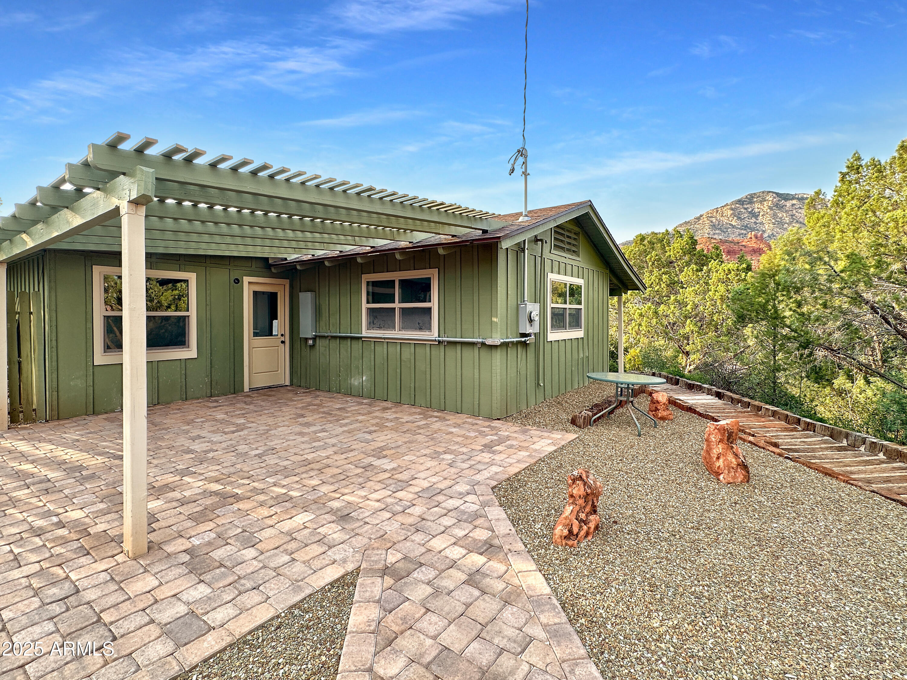 395 Dry Creek Road