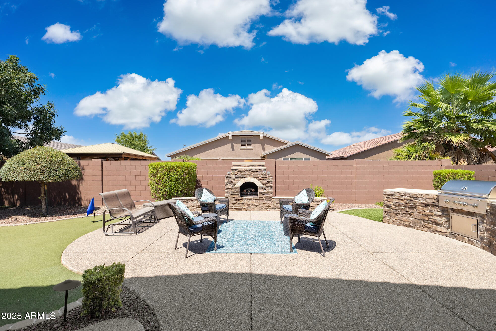 726 W TALLOW TREE Avenue, San Tan Valley
