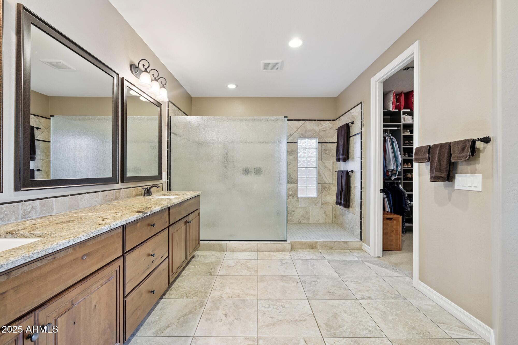 726 W TALLOW TREE Avenue, San Tan Valley