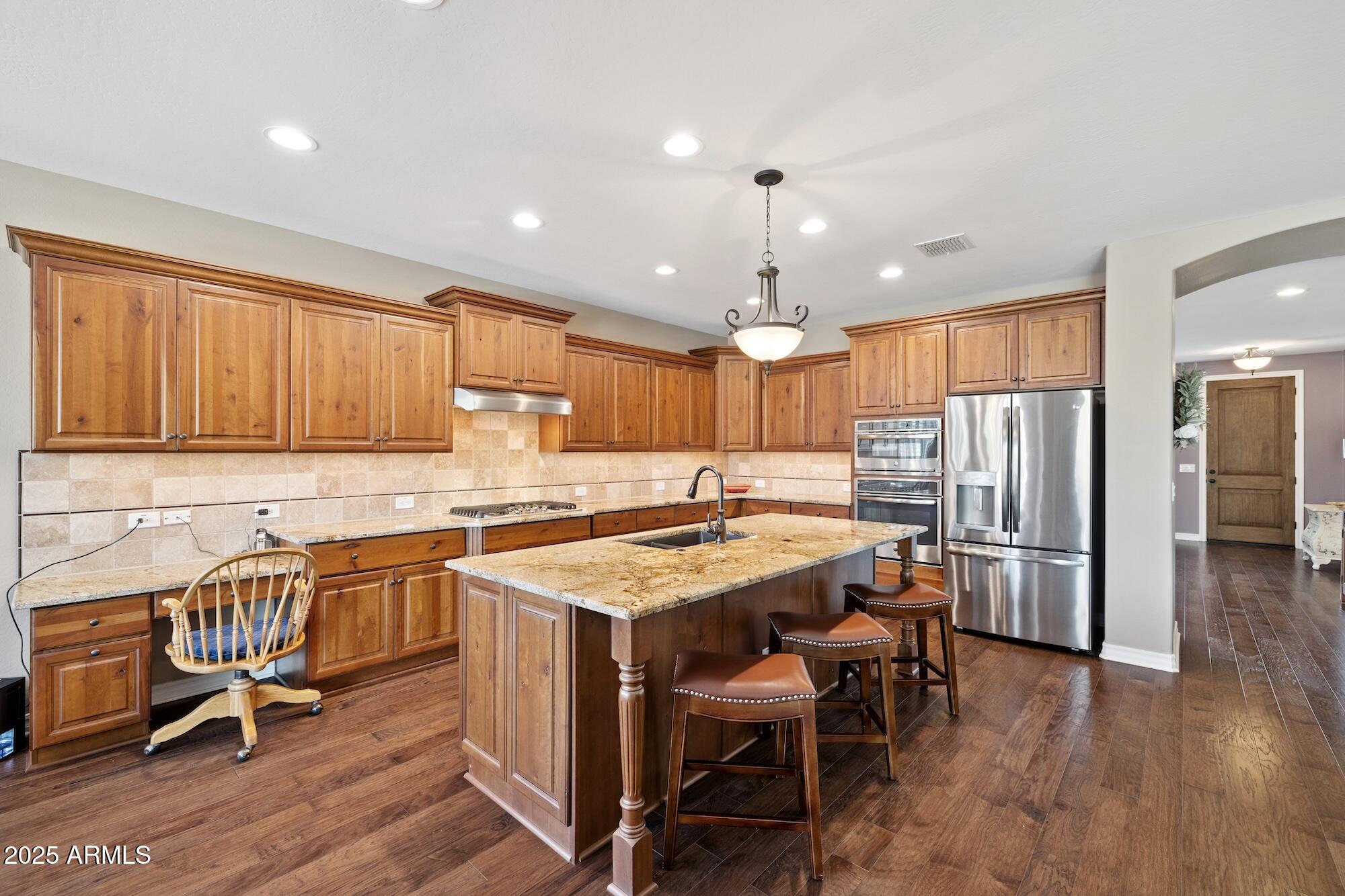 726 W TALLOW TREE Avenue, San Tan Valley