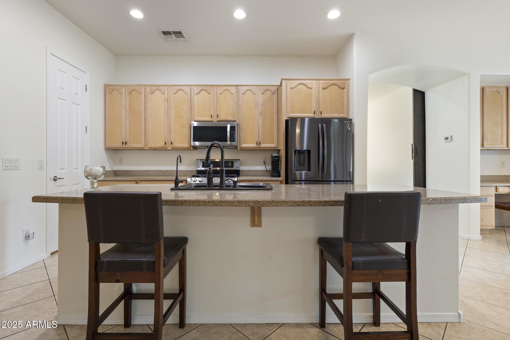 4609 W CHALLENGER Trail