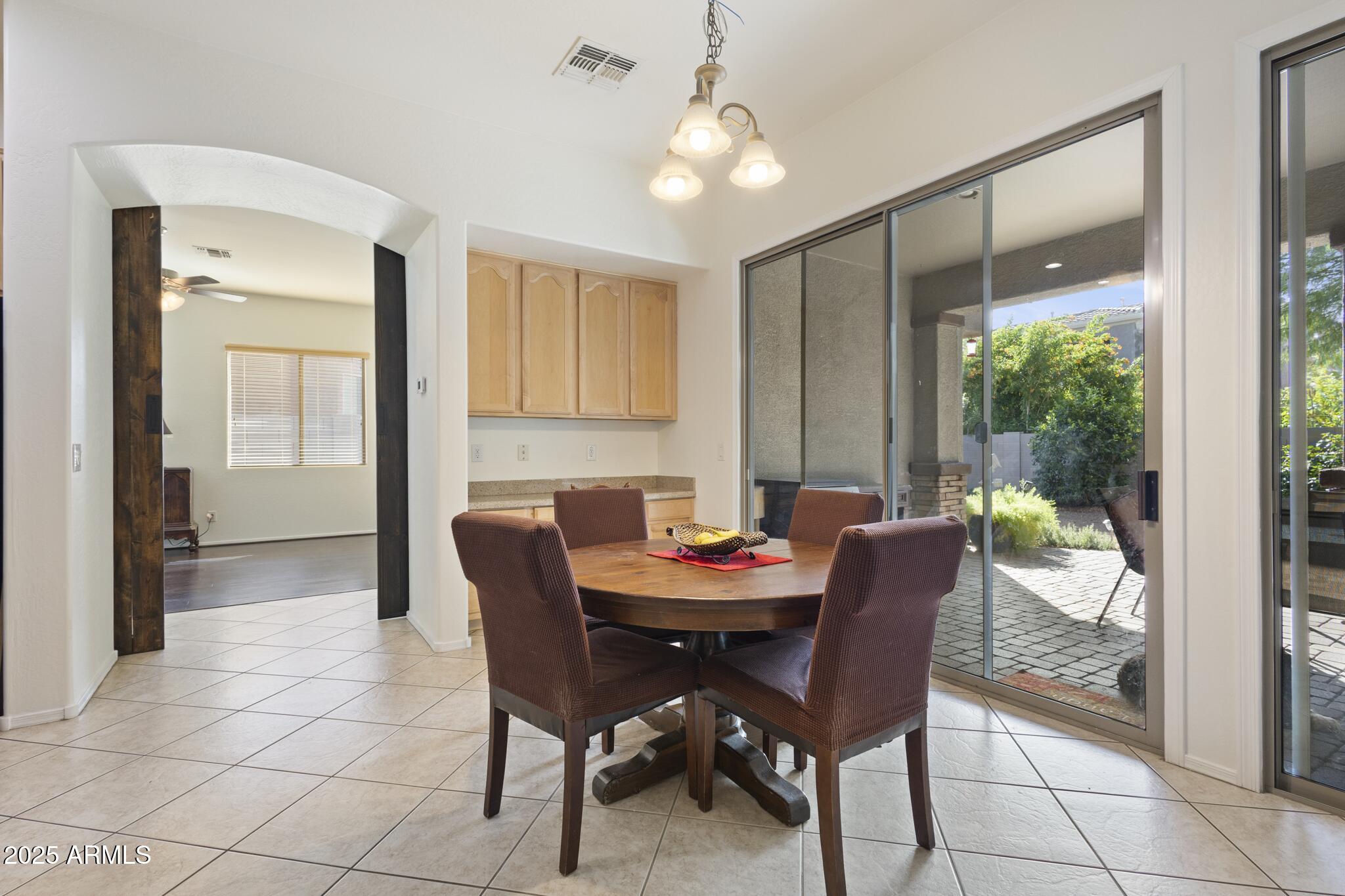 4609 W CHALLENGER Trail