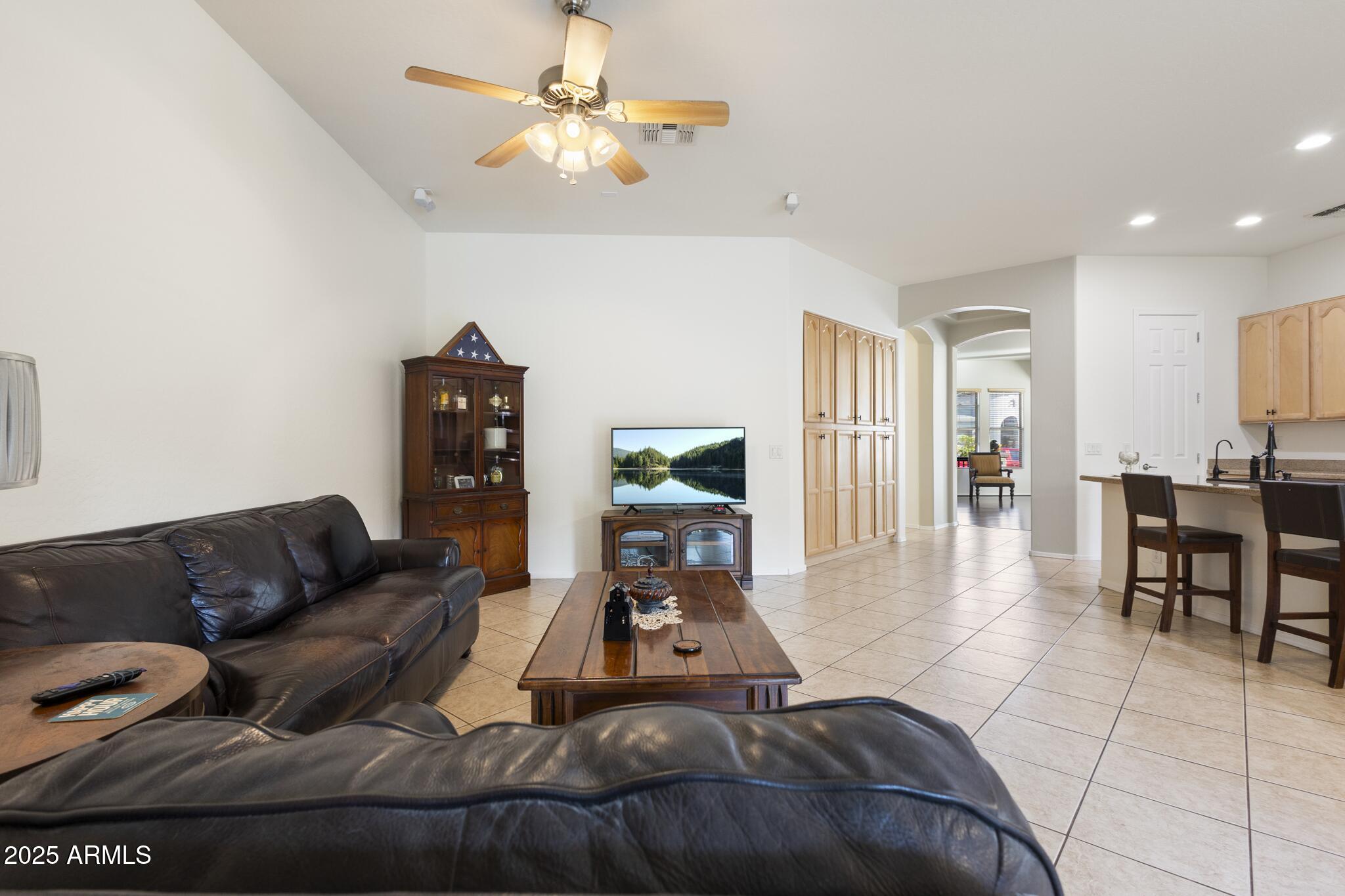 4609 W CHALLENGER Trail