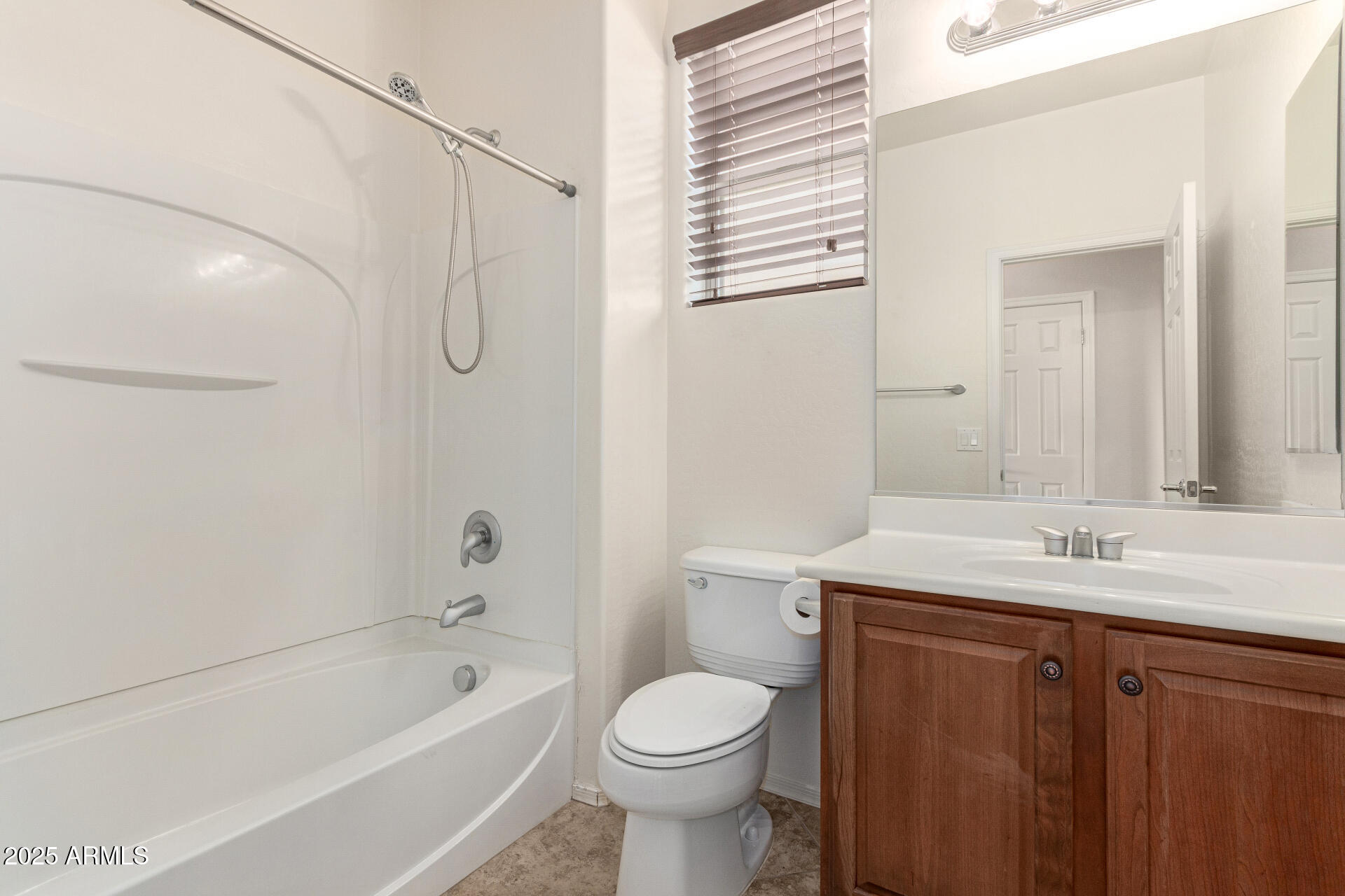 19319 E THORNTON Road