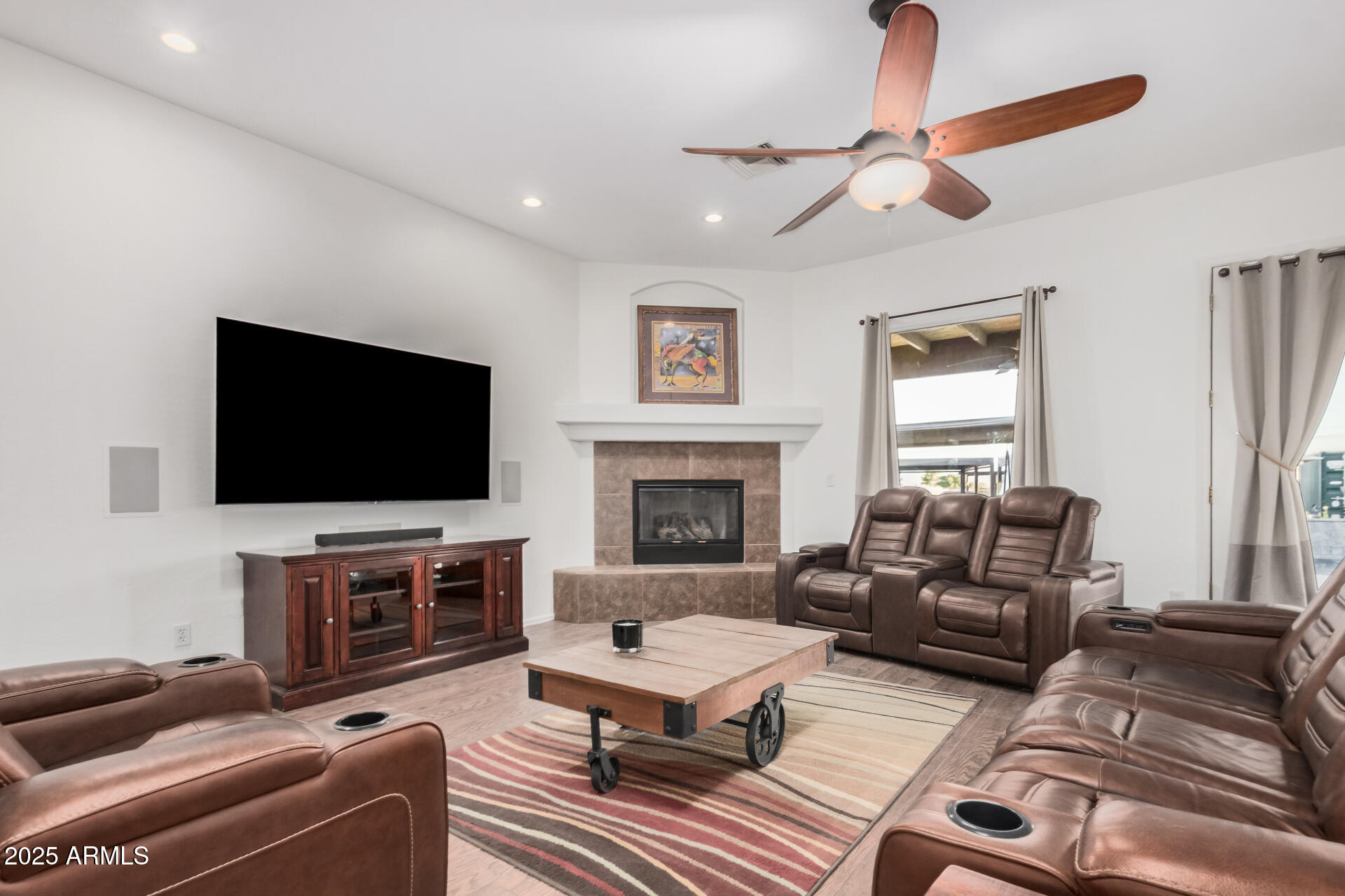 24909 W RED ROBIN Drive, Wittmann