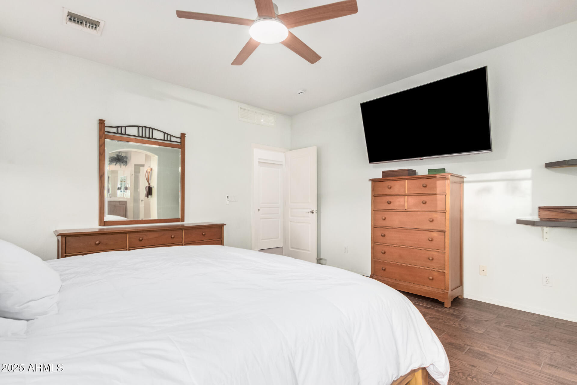 24909 W RED ROBIN Drive, Wittmann