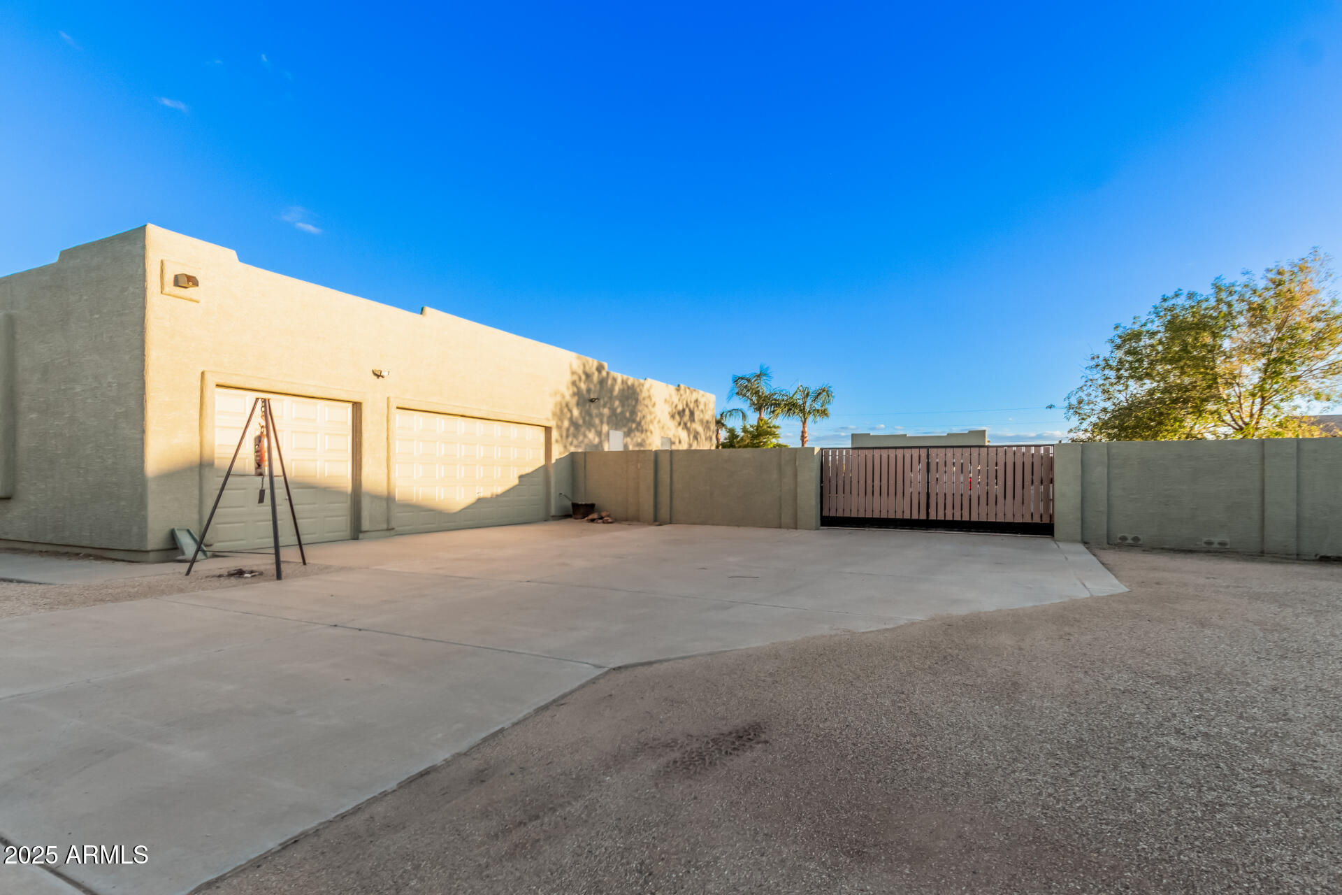 24909 W RED ROBIN Drive, Wittmann