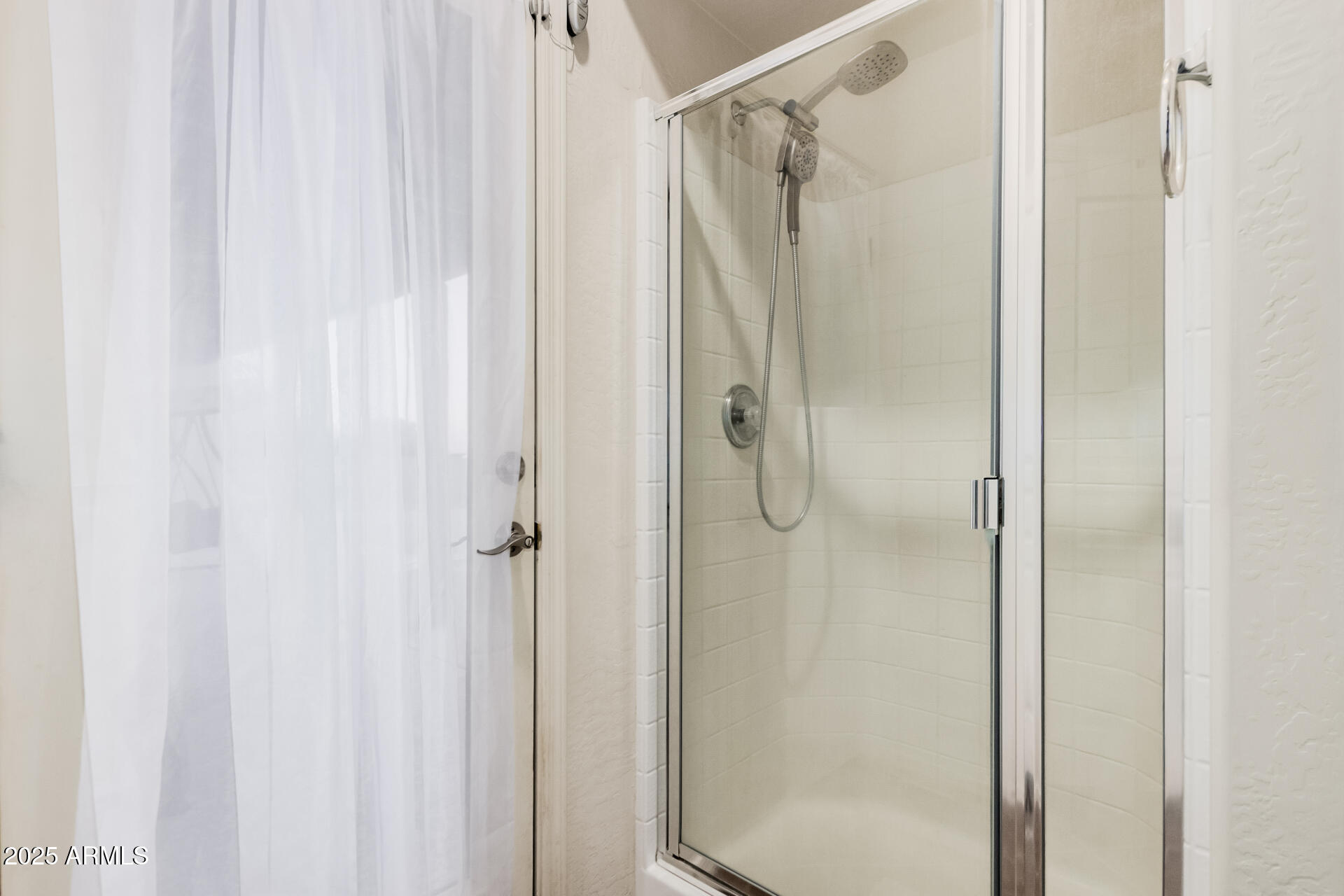 24909 W RED ROBIN Drive, Wittmann