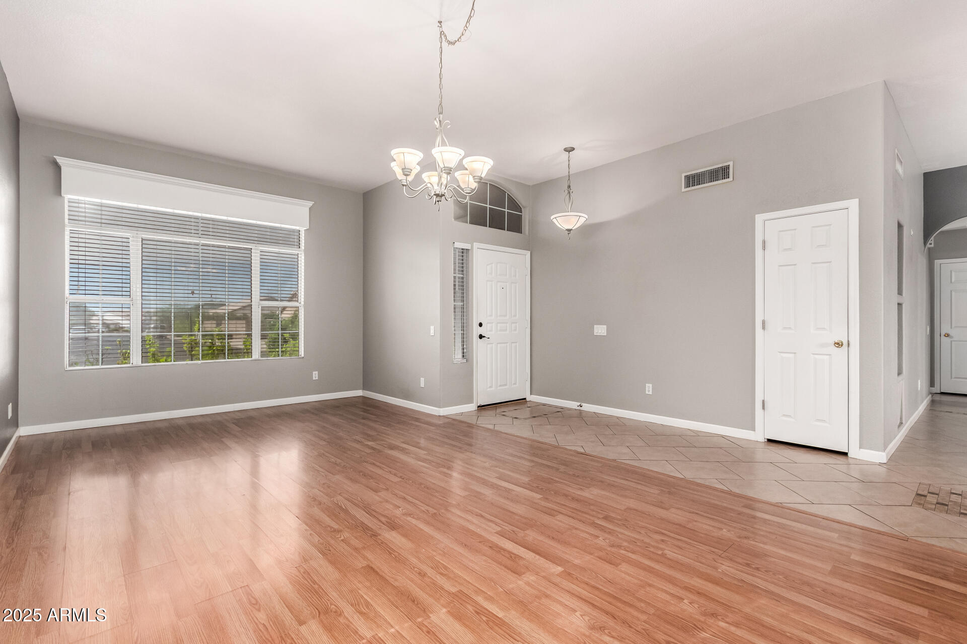 7360 E JUNE Street, Mesa