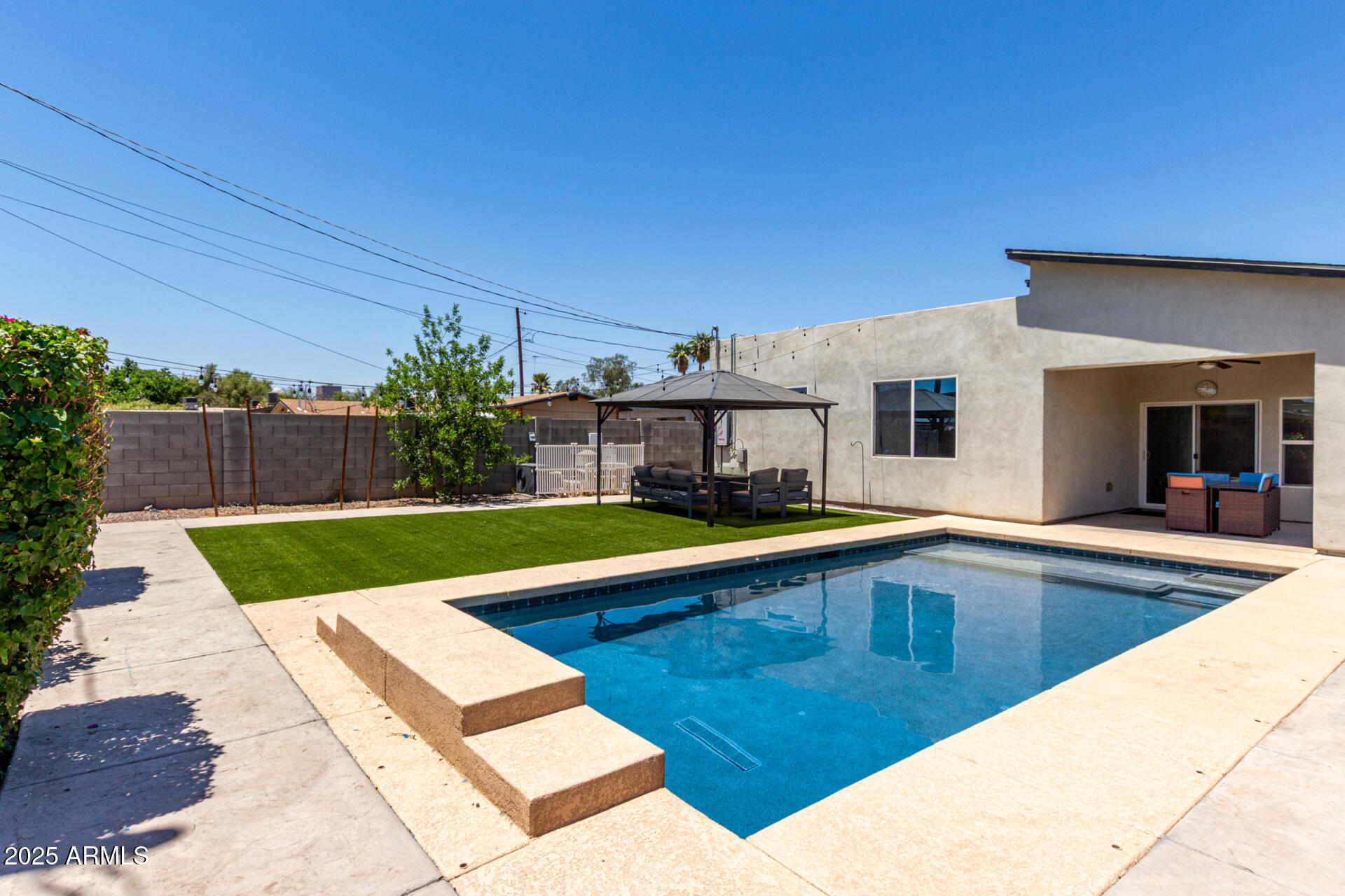 1005 E WELDON Avenue, Phoenix