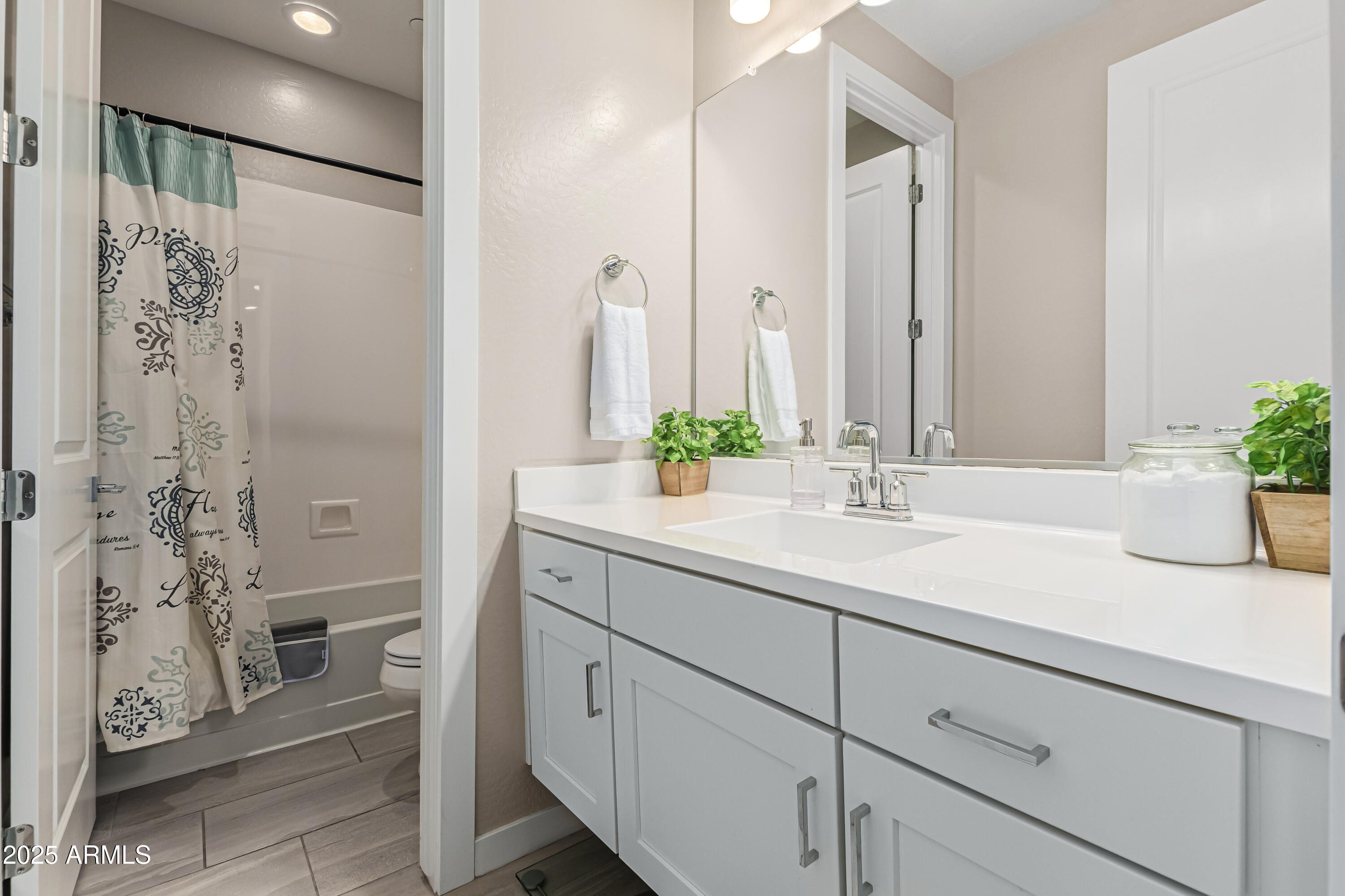 8340 E MCDONALD Drive, 1003, Scottsdale Unit: 1003