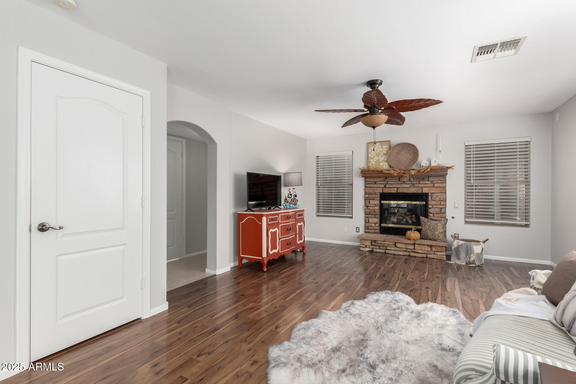 42553 W SPARKS Drive, Maricopa