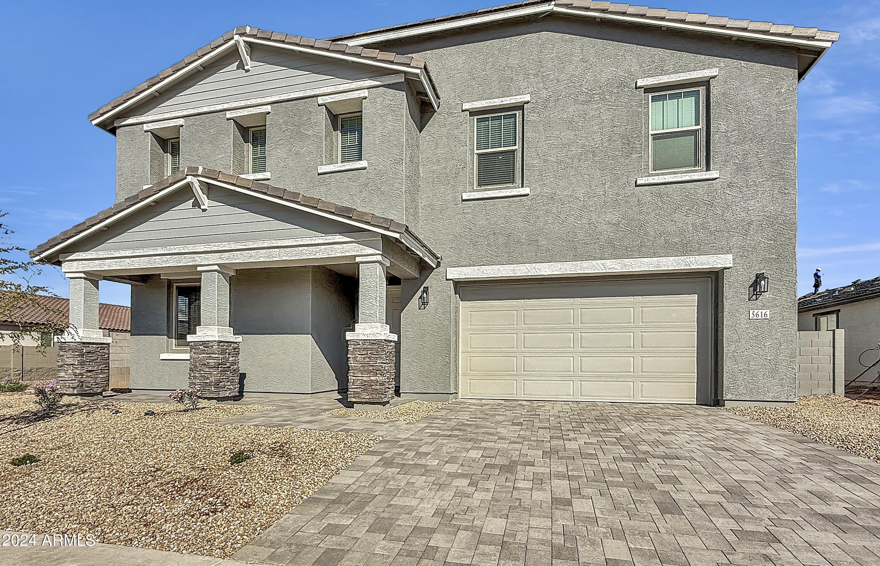 5616 W PASEO Way, Laveen