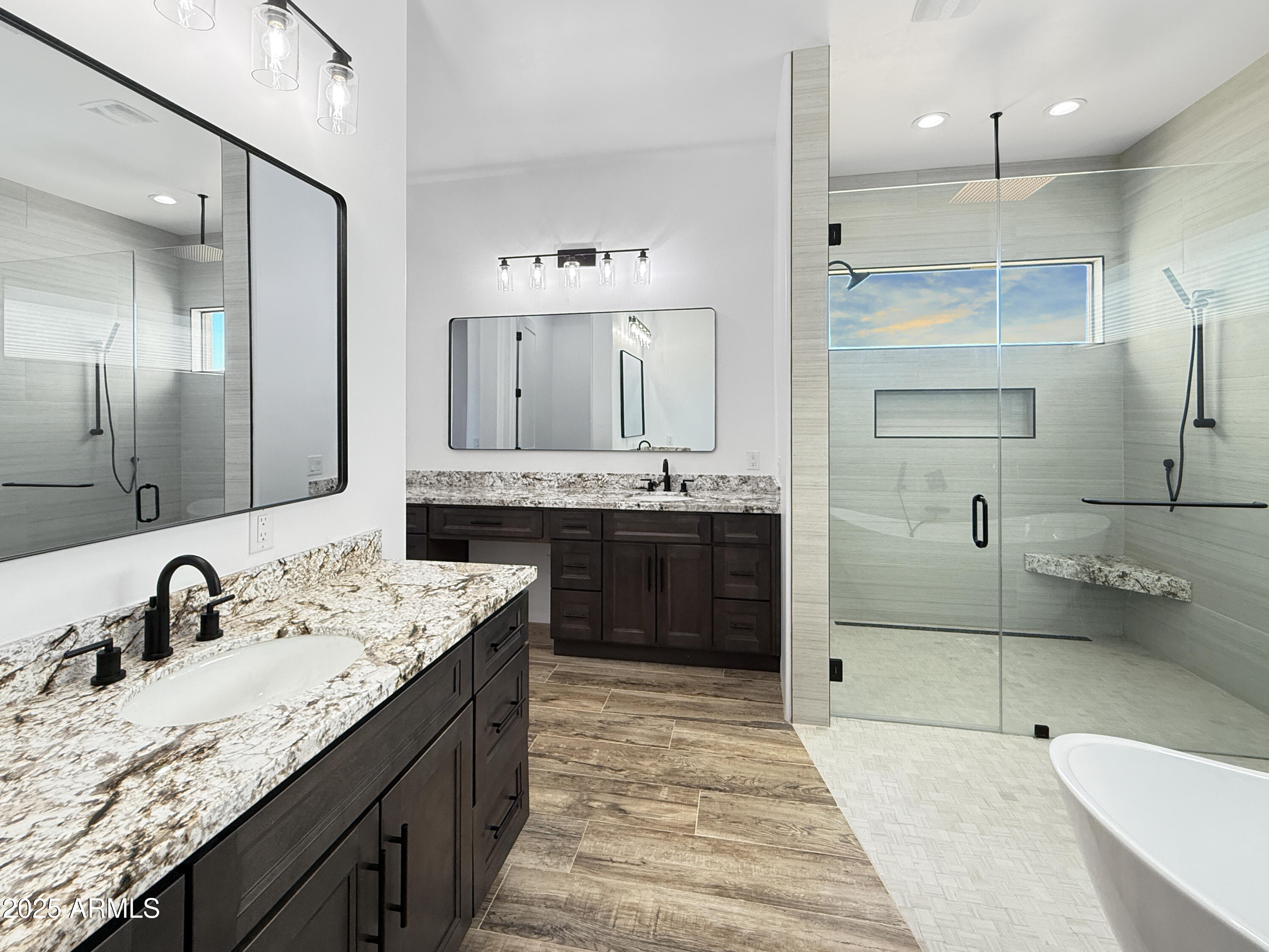 3227 W LONG RIFLE Road