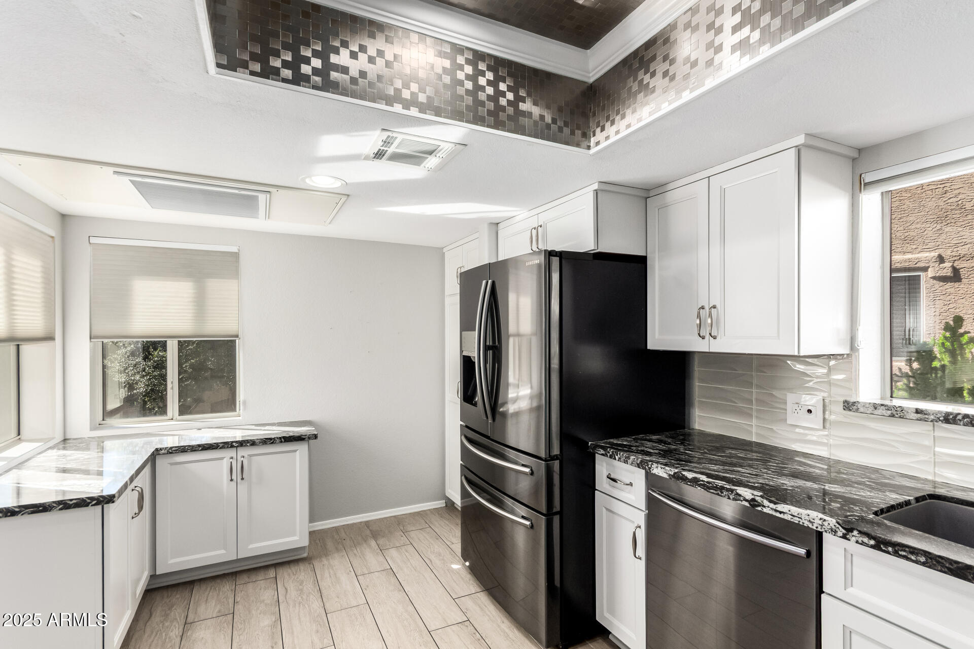 9475 E PURDUE Avenue, 238