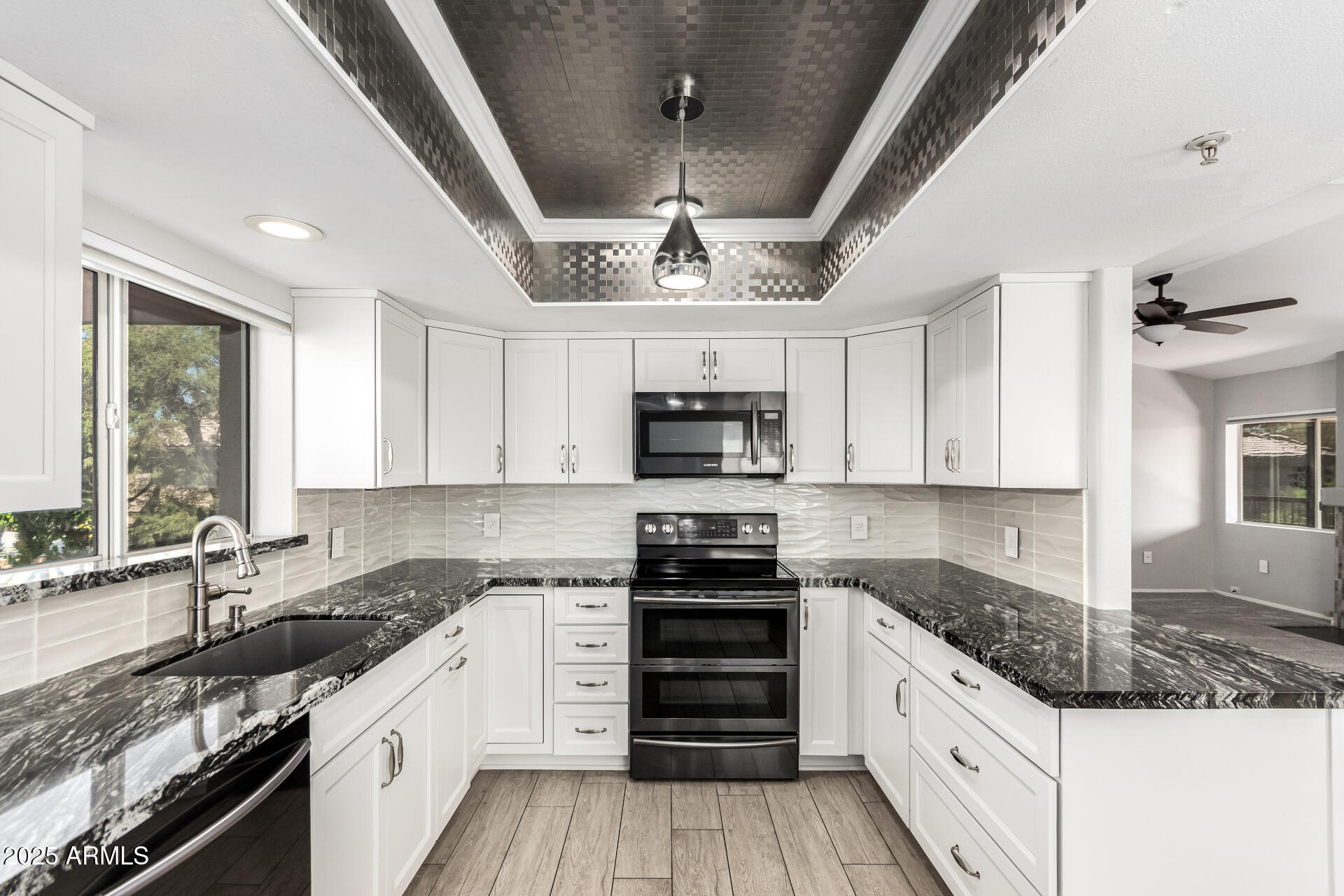 9475 E PURDUE Avenue, 238