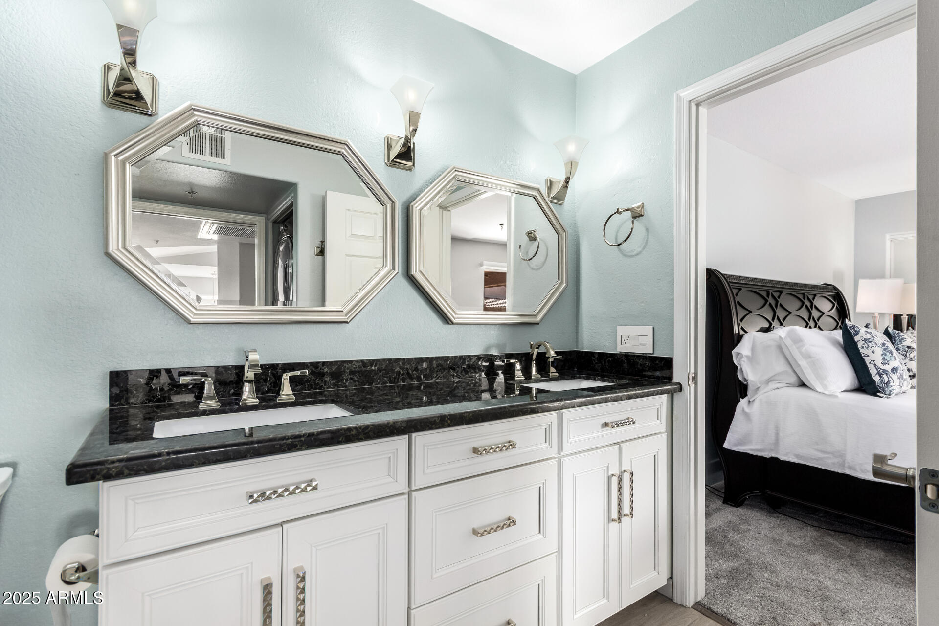 9475 E PURDUE Avenue, 238