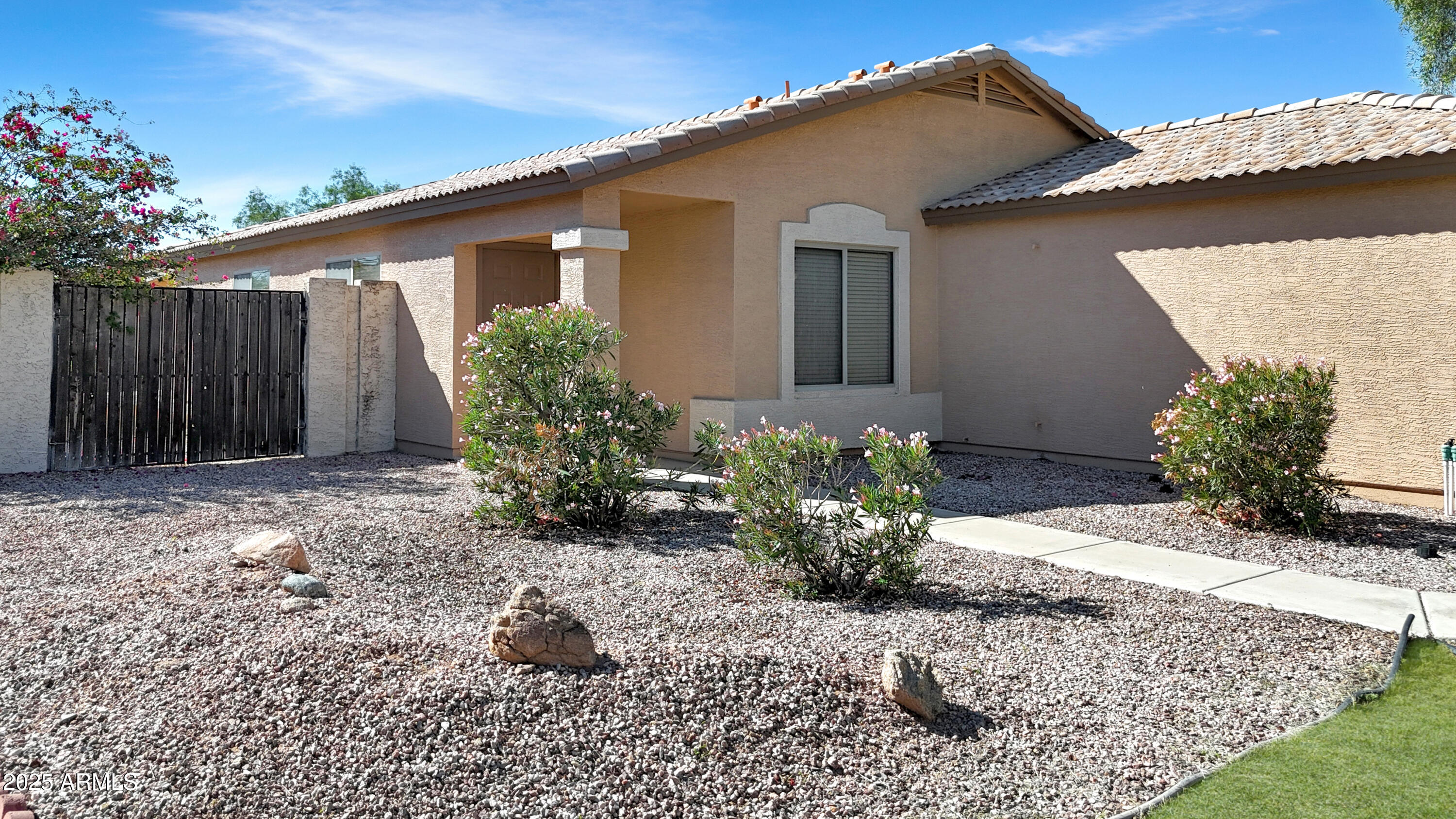 8751 W ROYAL PALM Road, Peoria