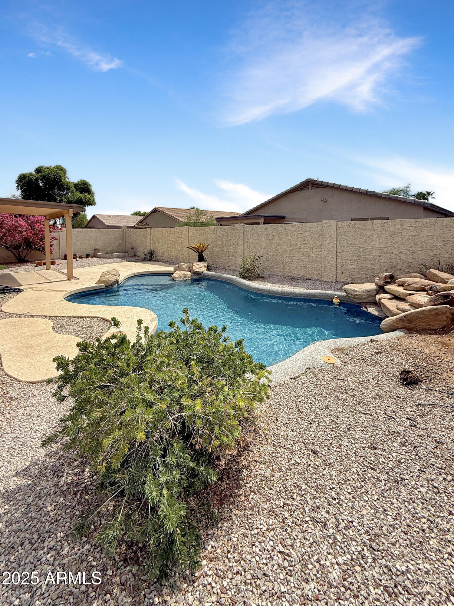 8751 W ROYAL PALM Road, Peoria