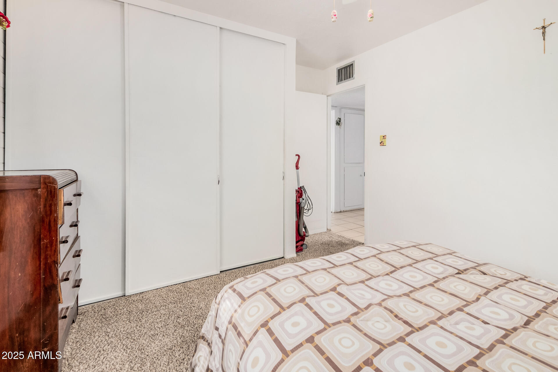 5858 W MINNEZONA Avenue, Phoenix