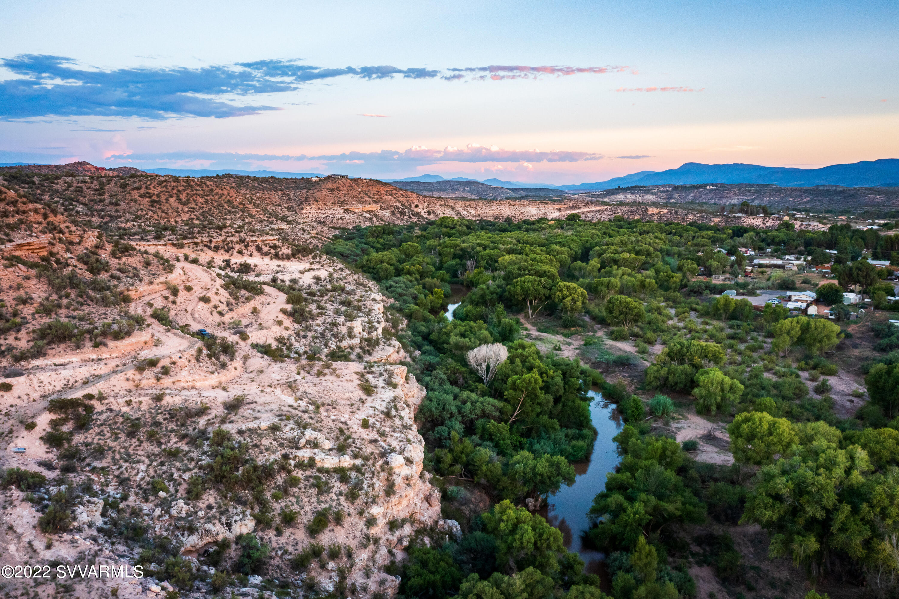 0 Flowing Tani Trail -