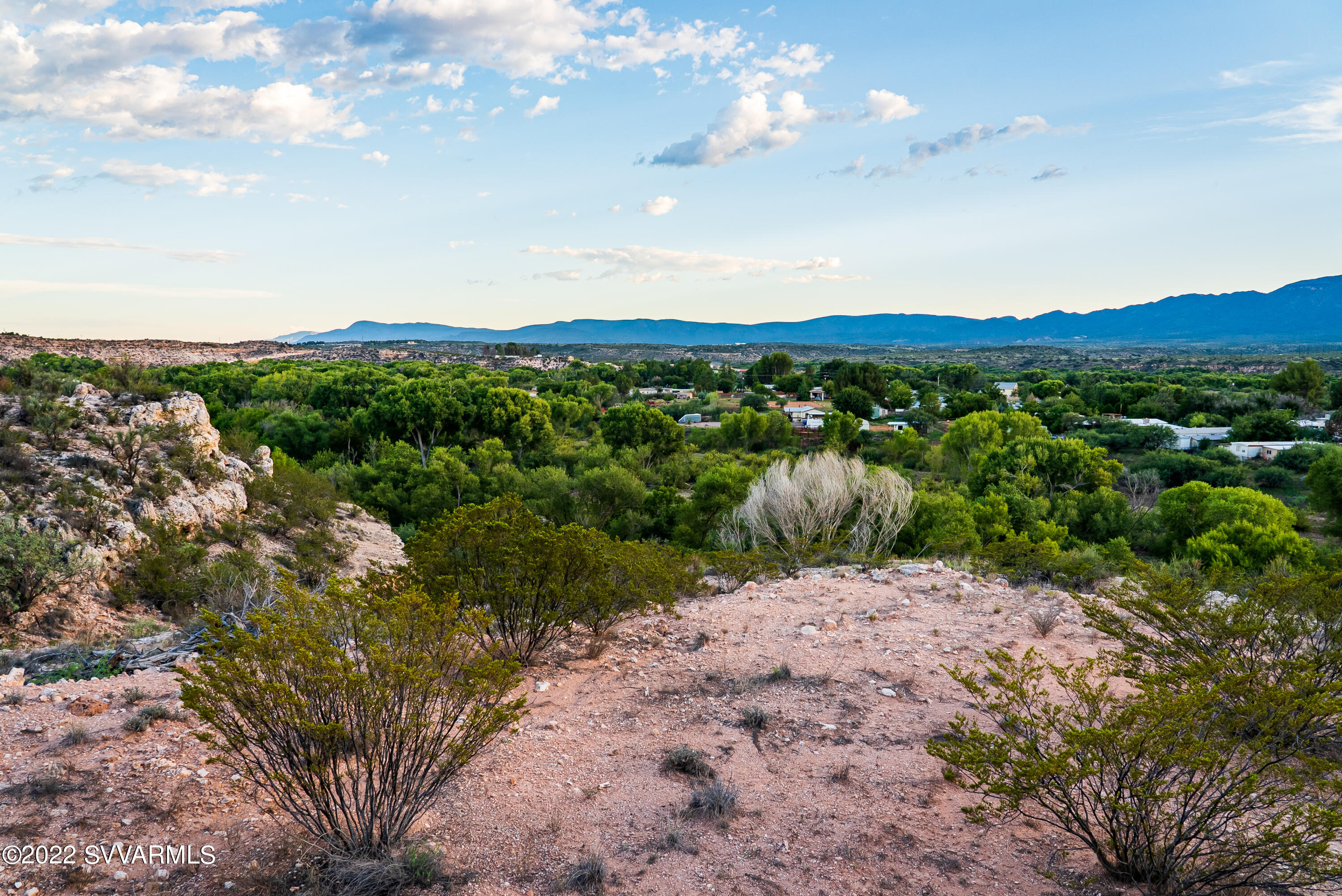 0 Flowing Tani Trail -