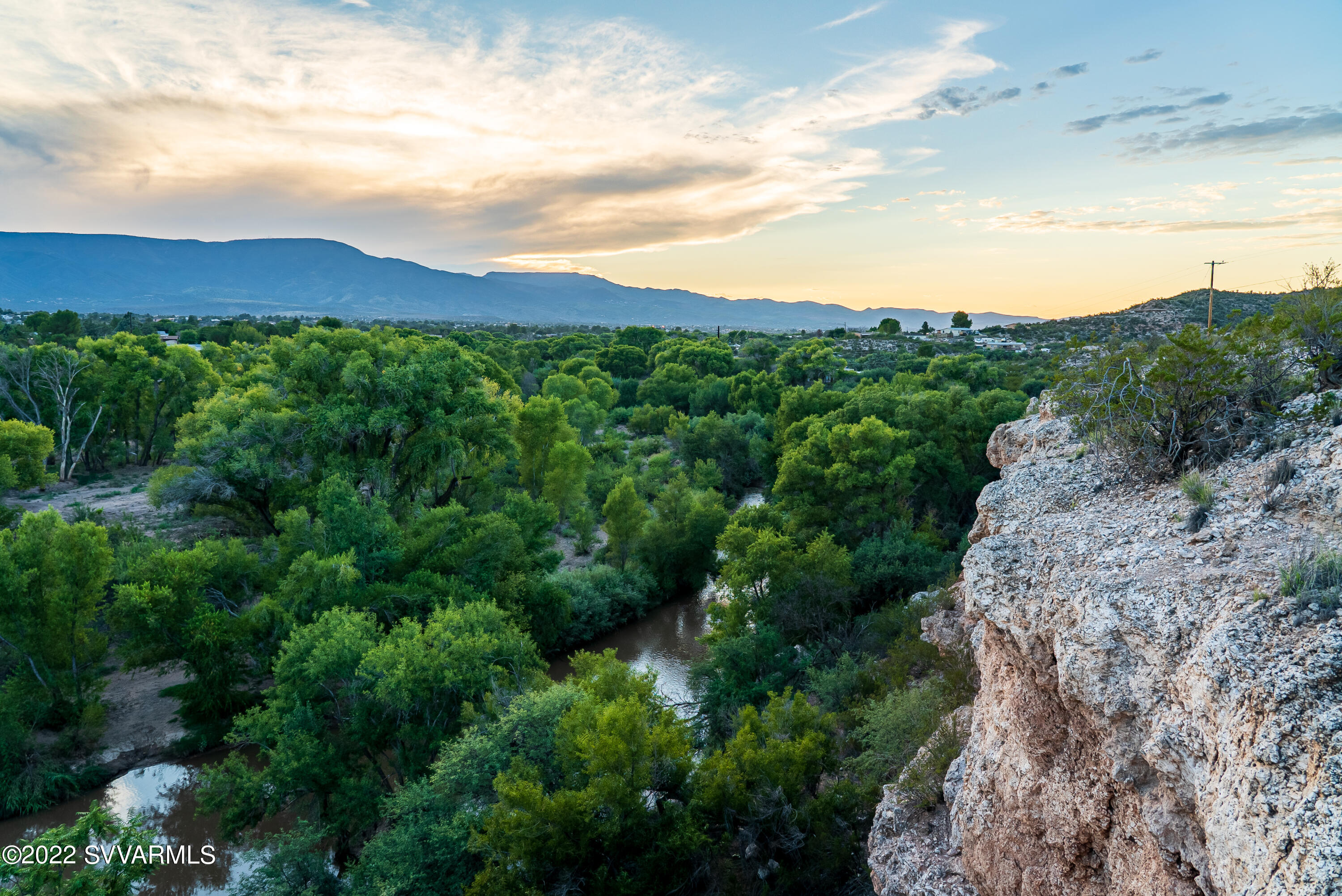 0 Flowing Tani Trail -