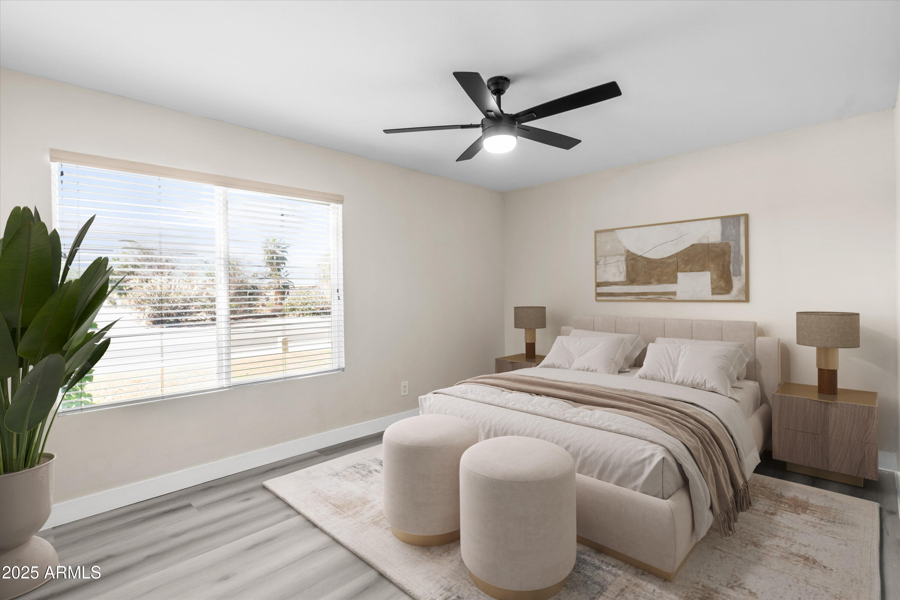 1033 N GRANITE REEF Road