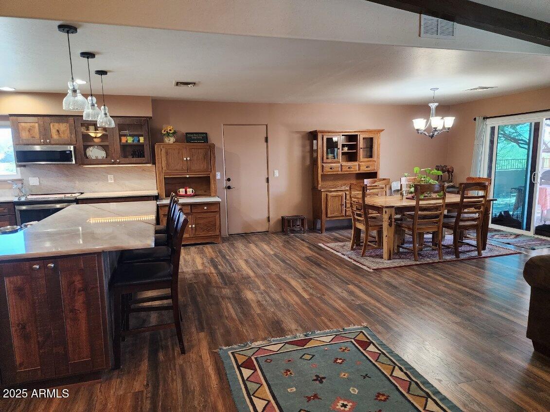 1276 N VULTURE MINE Road