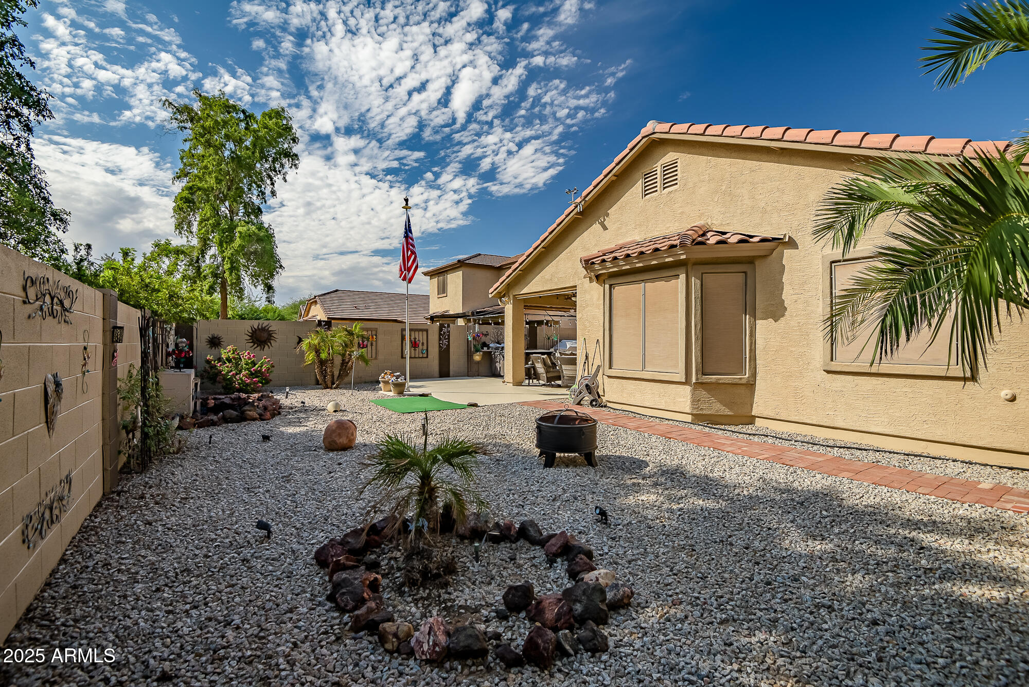 14107 W CORRINE Drive